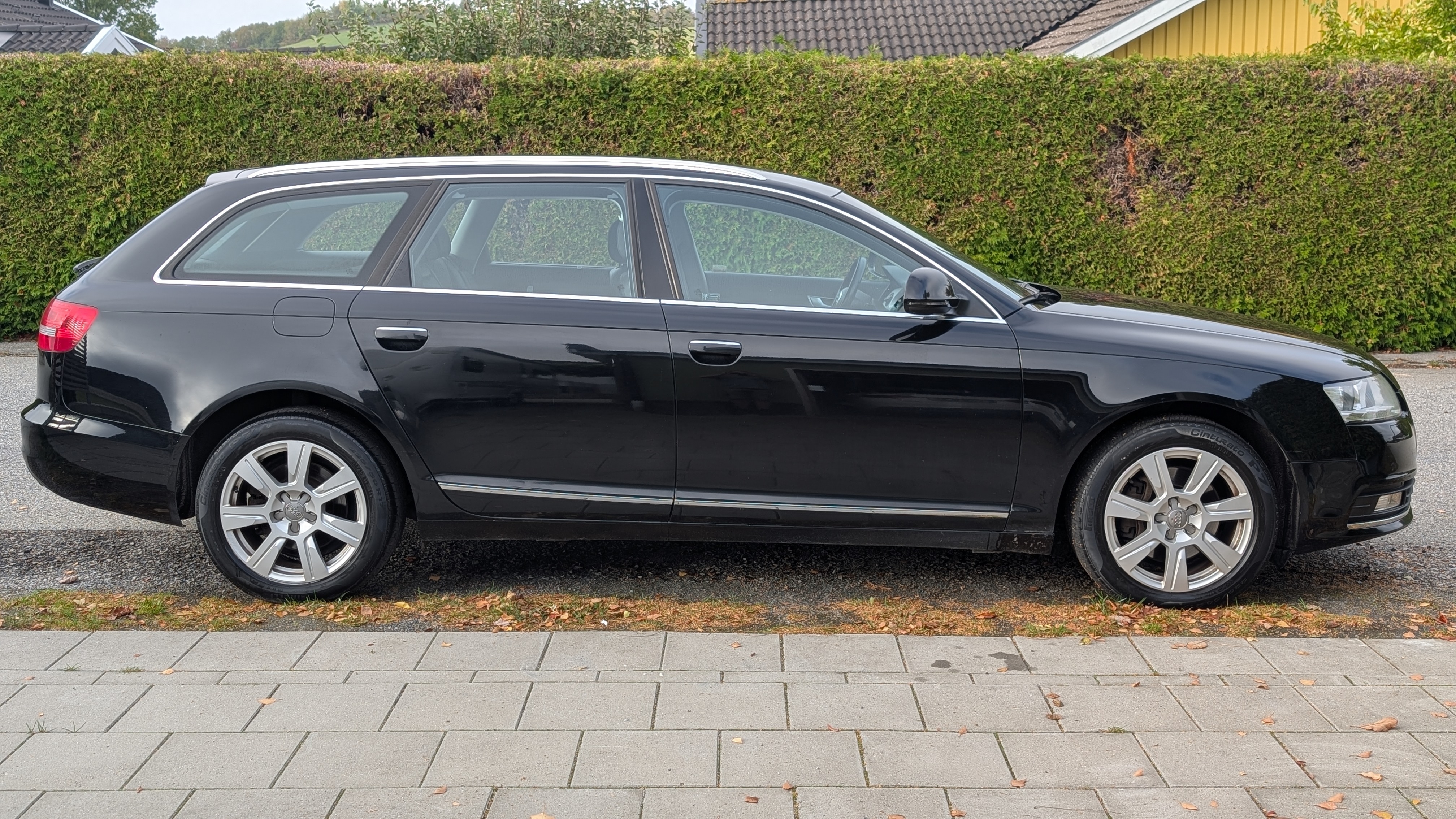 Audi A6 Avant 2.0 TDI DPF Manuell 2010, bild 2/8