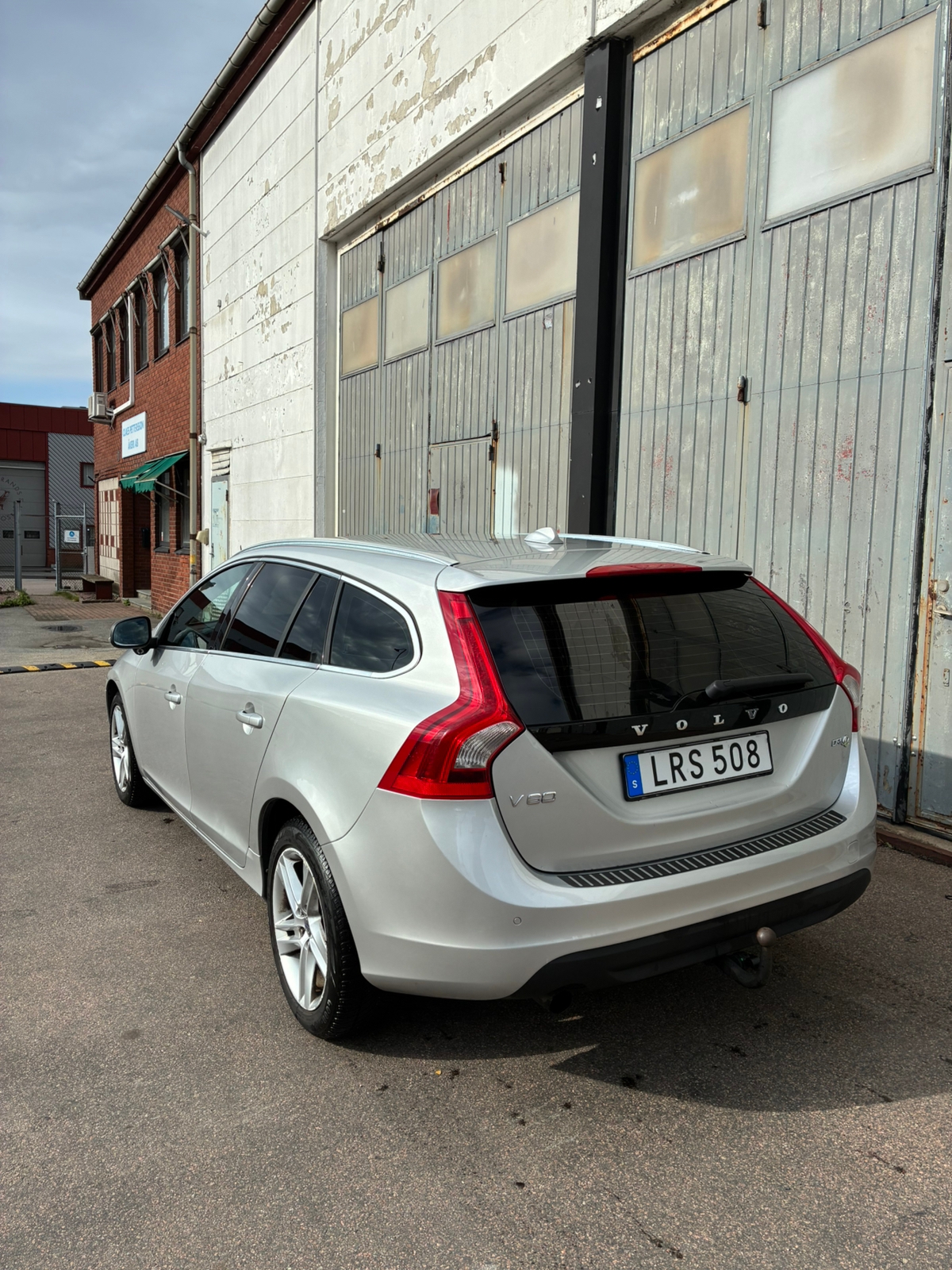 Volvo V60 DRIVe Manuell 2011, photo 2/3