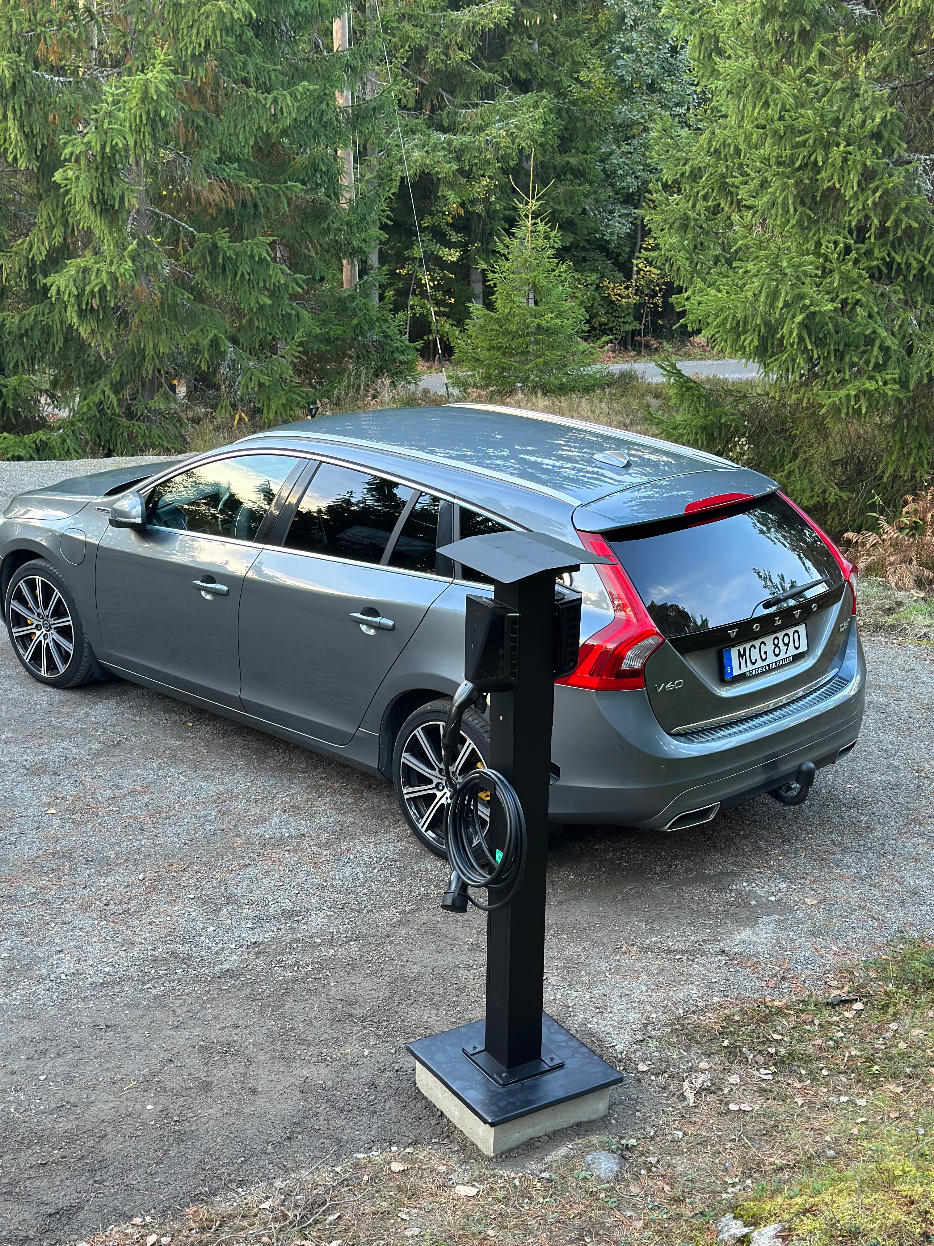 Volvo V60 D5 Twin Engine AWD Geartronic 2016, bild 5/10