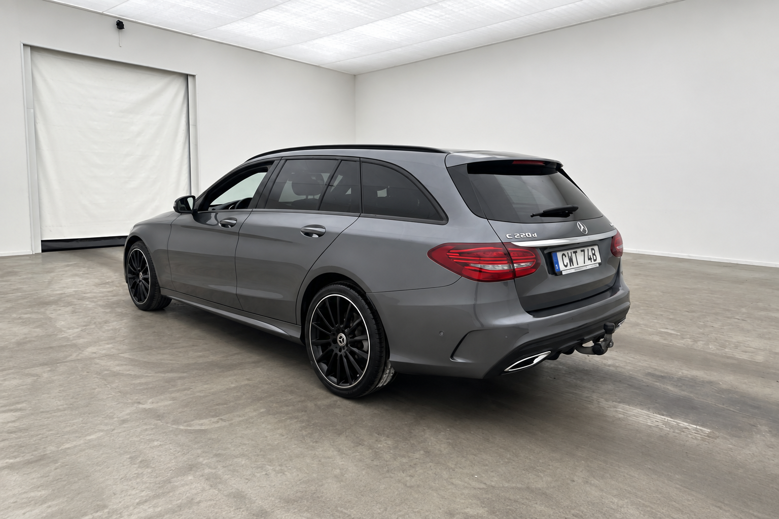 Mercedes-Benz C 2021, photo 2/10
