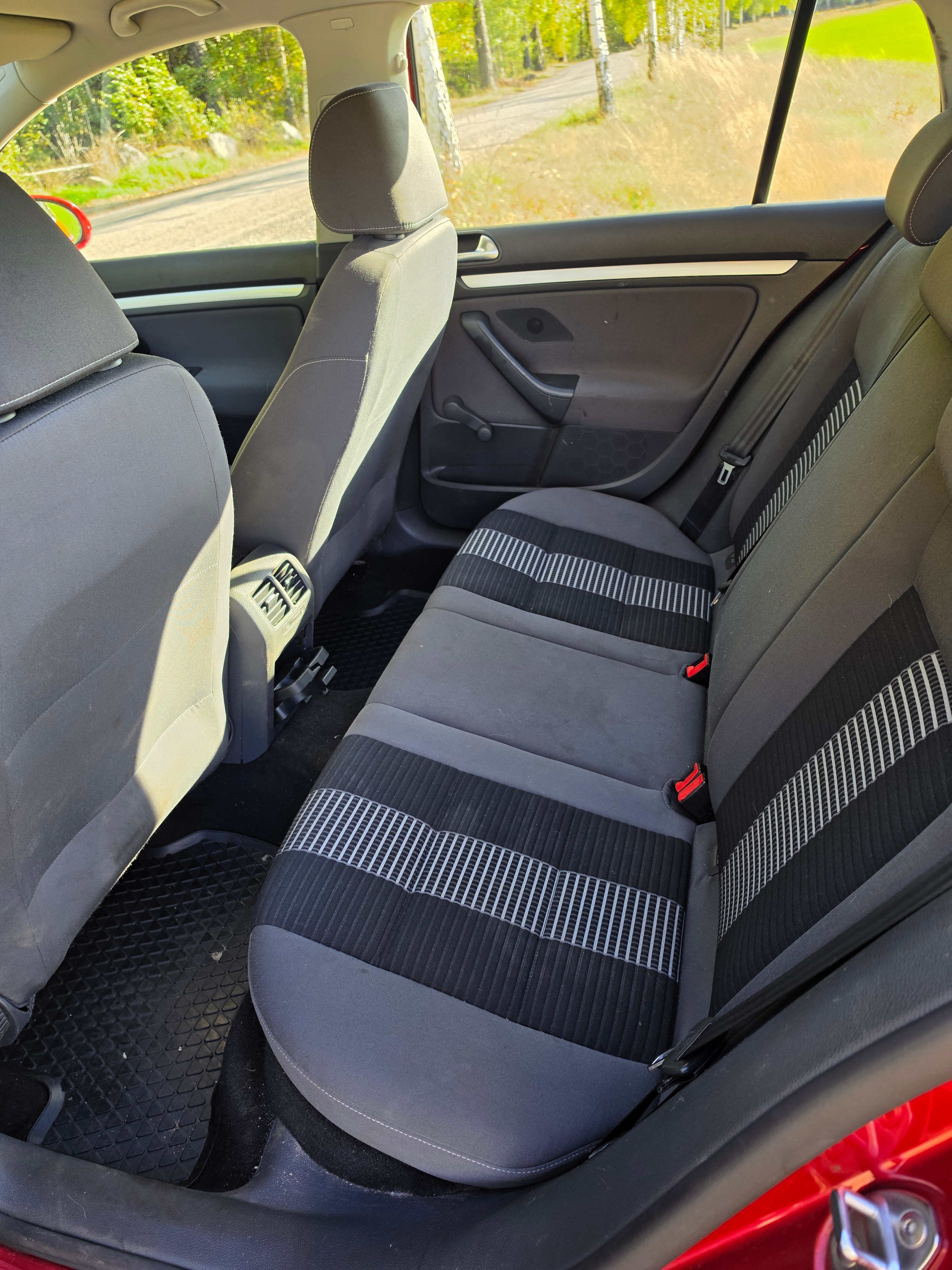 Volkswagen Golf 2009, bild 4/6