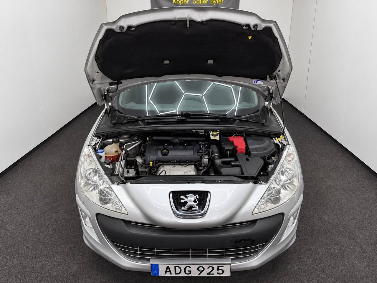Peugeot 308 5-dörrar 1.6 VTi Euro 5 2009, bild 4/10