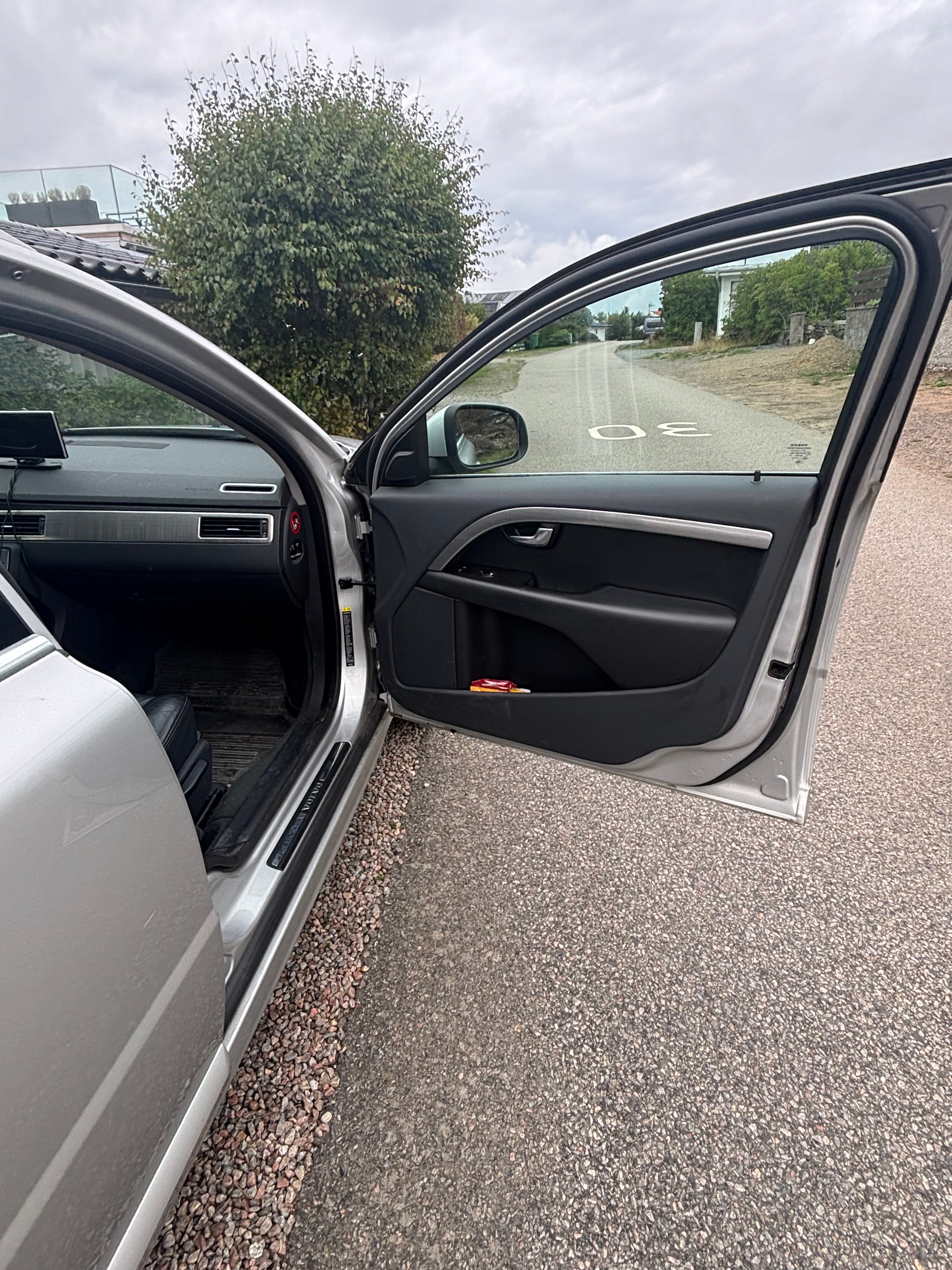 Volvo V70 2.4D Geartronic 2010, bild 5/9
