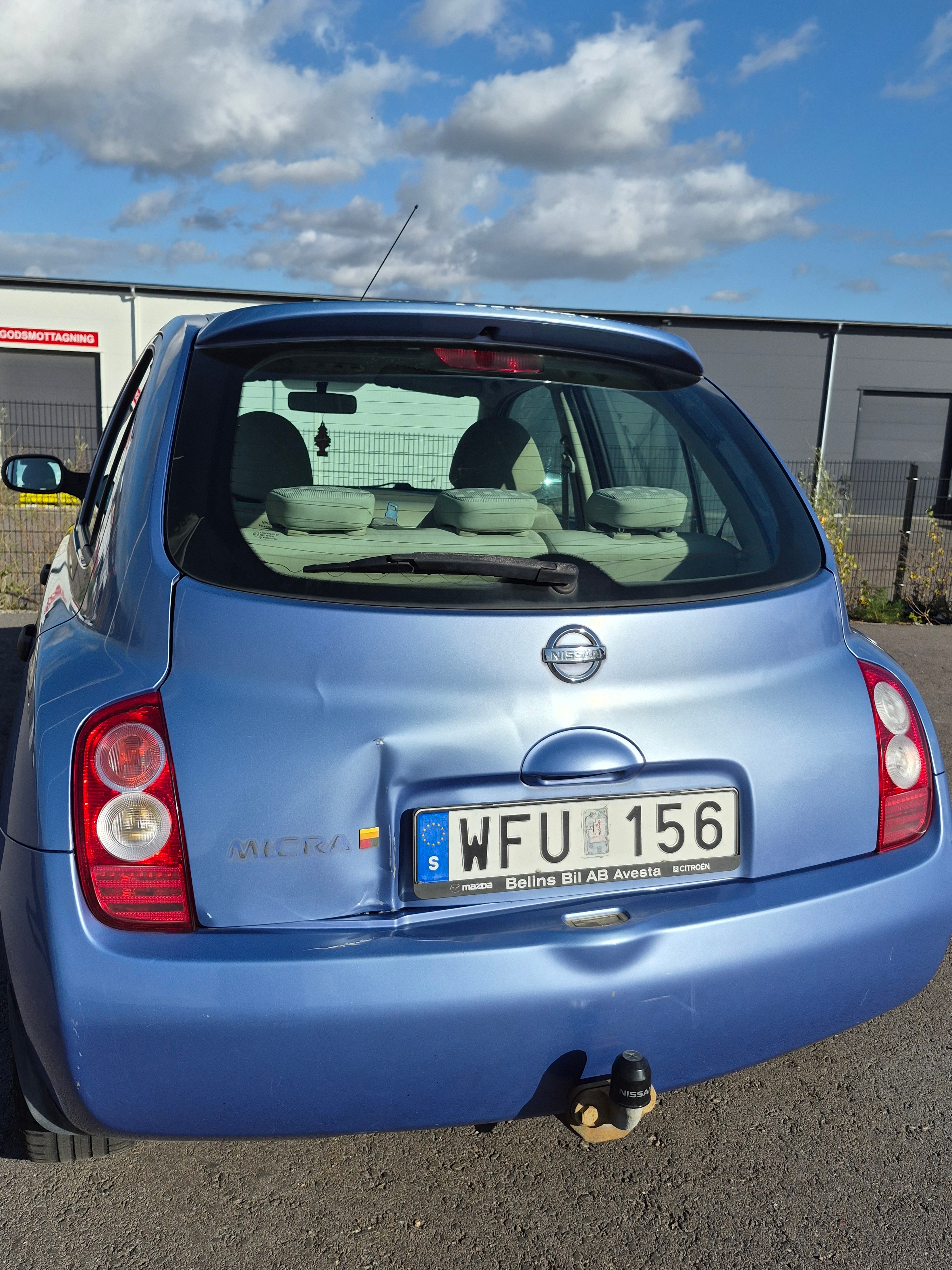 Nissan Micra 5-dörrar 1.2 Manuell 2005, bild 4/5