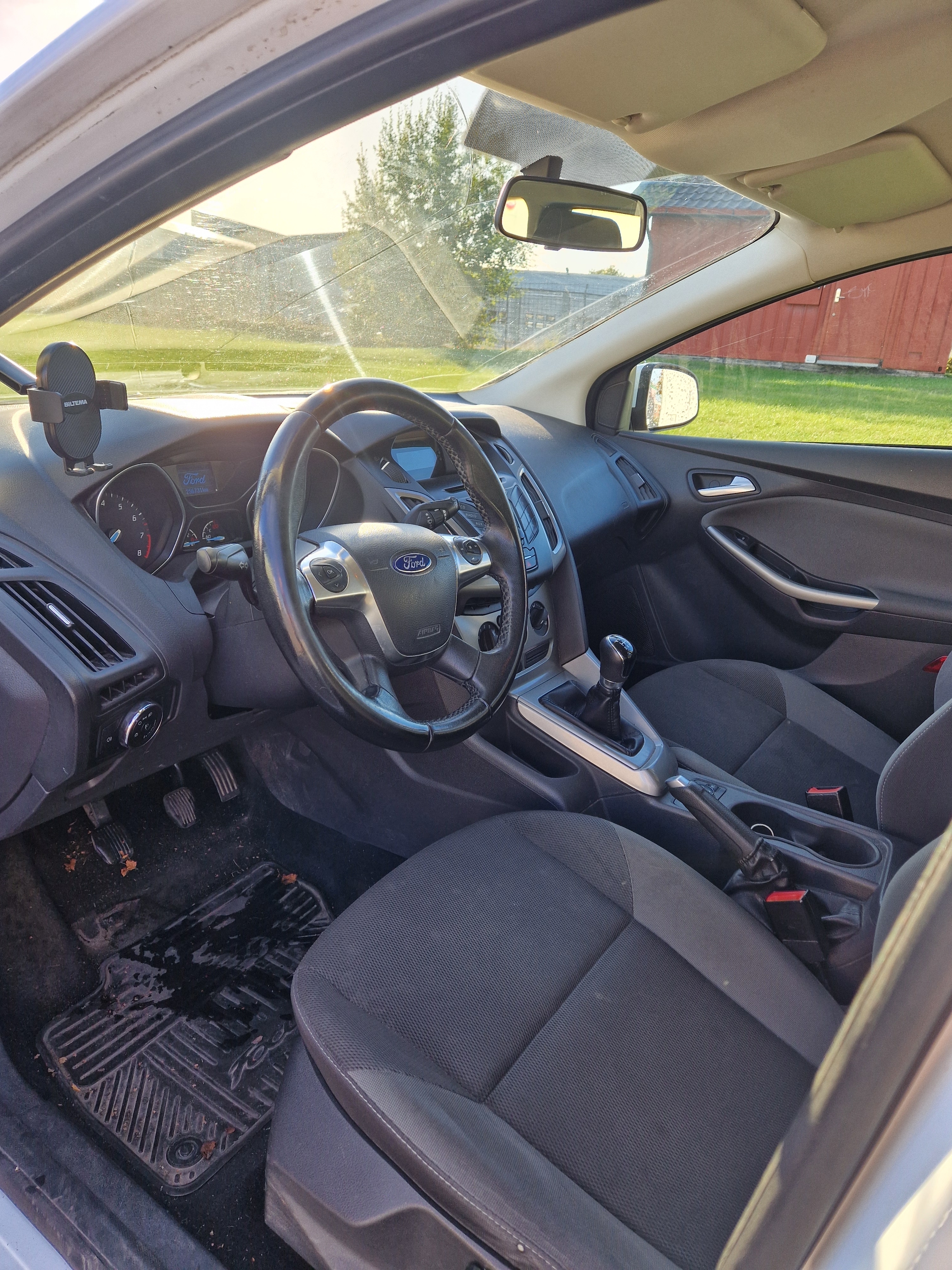 Ford Focus 2013, bild 6/10