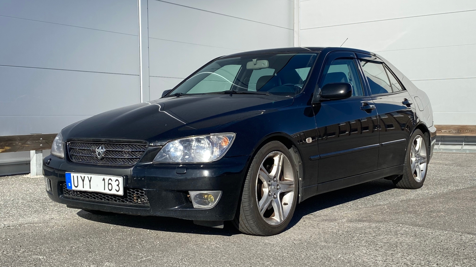 Lexus IS 200 2.0 Manuell 2004, photo 2/10