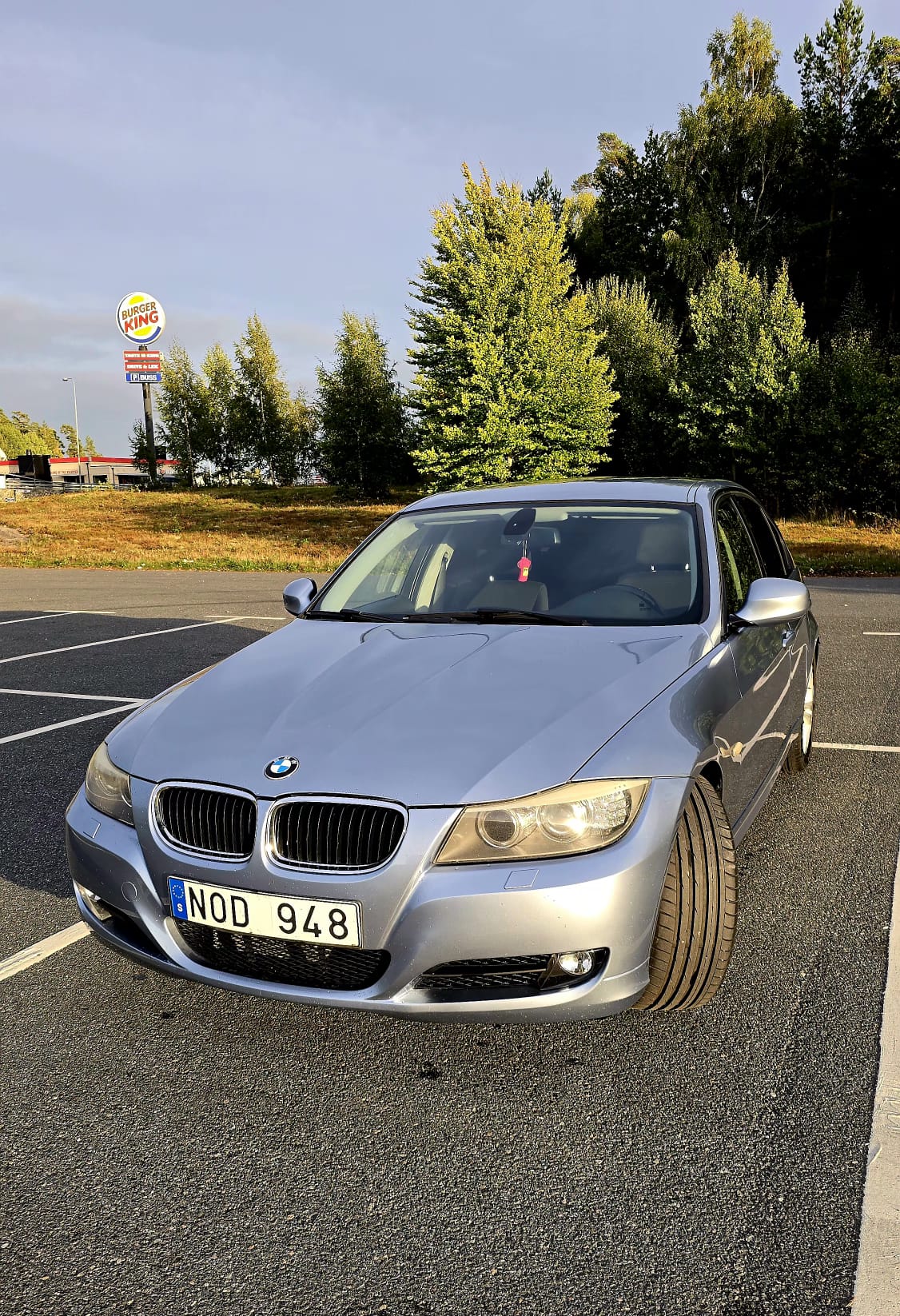 BMW 320 2010, bild 3/10