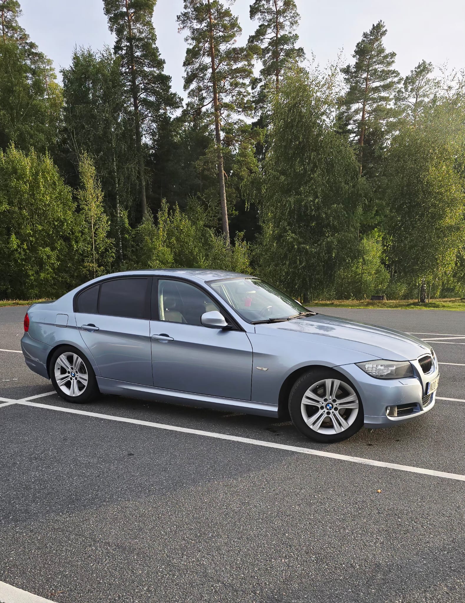 BMW 320 2010, bild 6/10