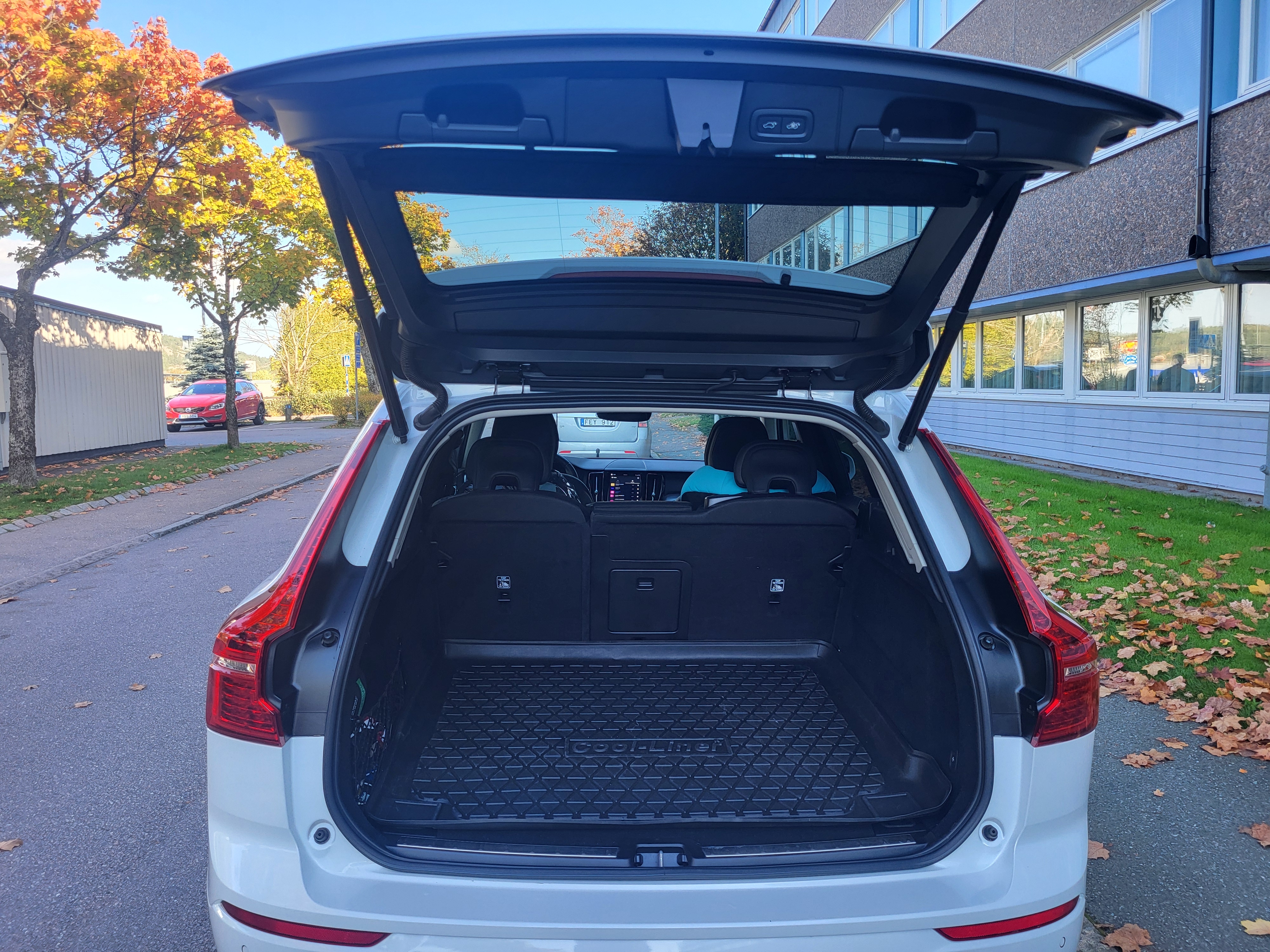 Volvo XC60 Recharge T6 AWD Geartronic 2023, bild 5/10