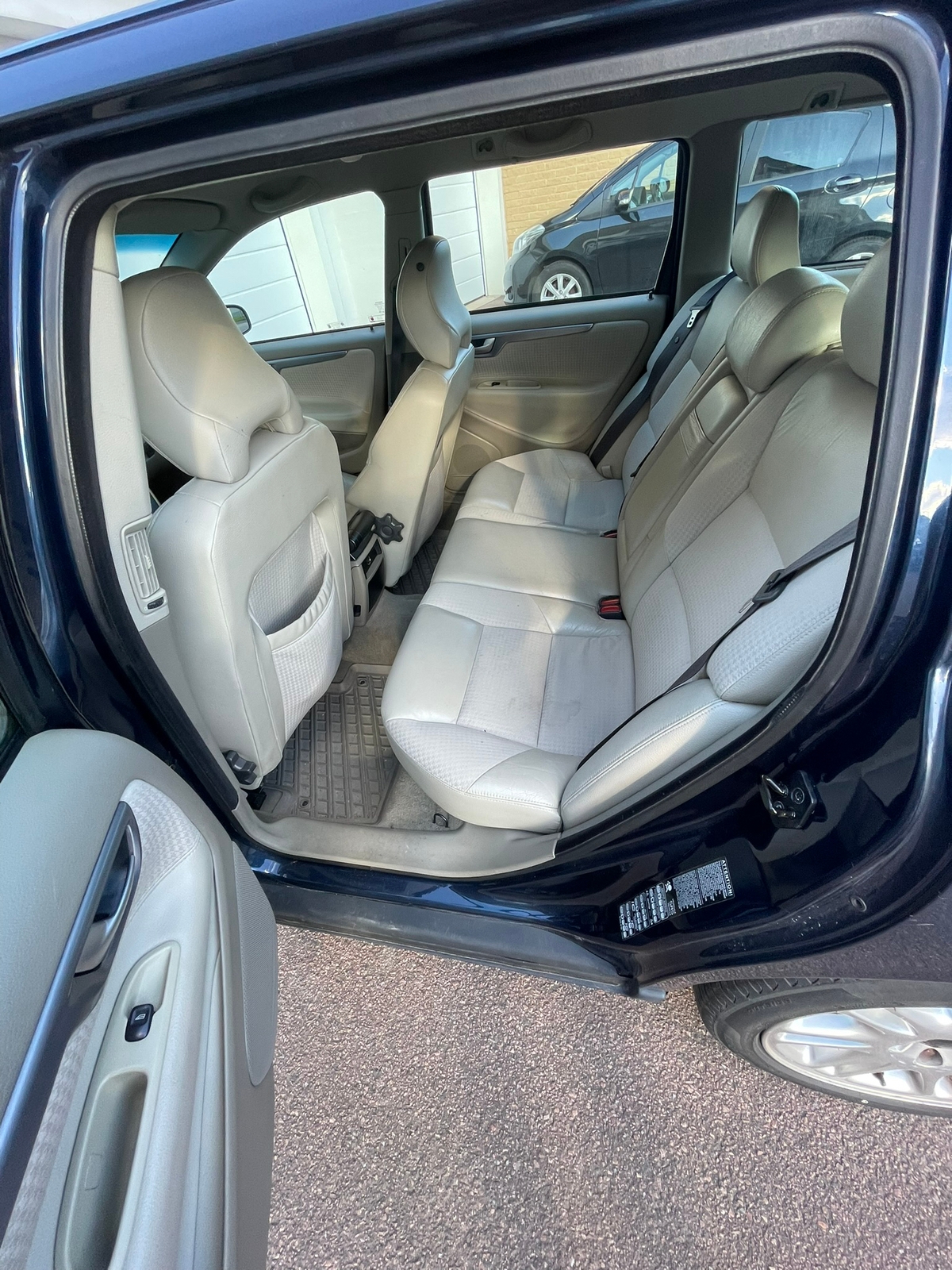 Volvo V70 2004, bild 5/6