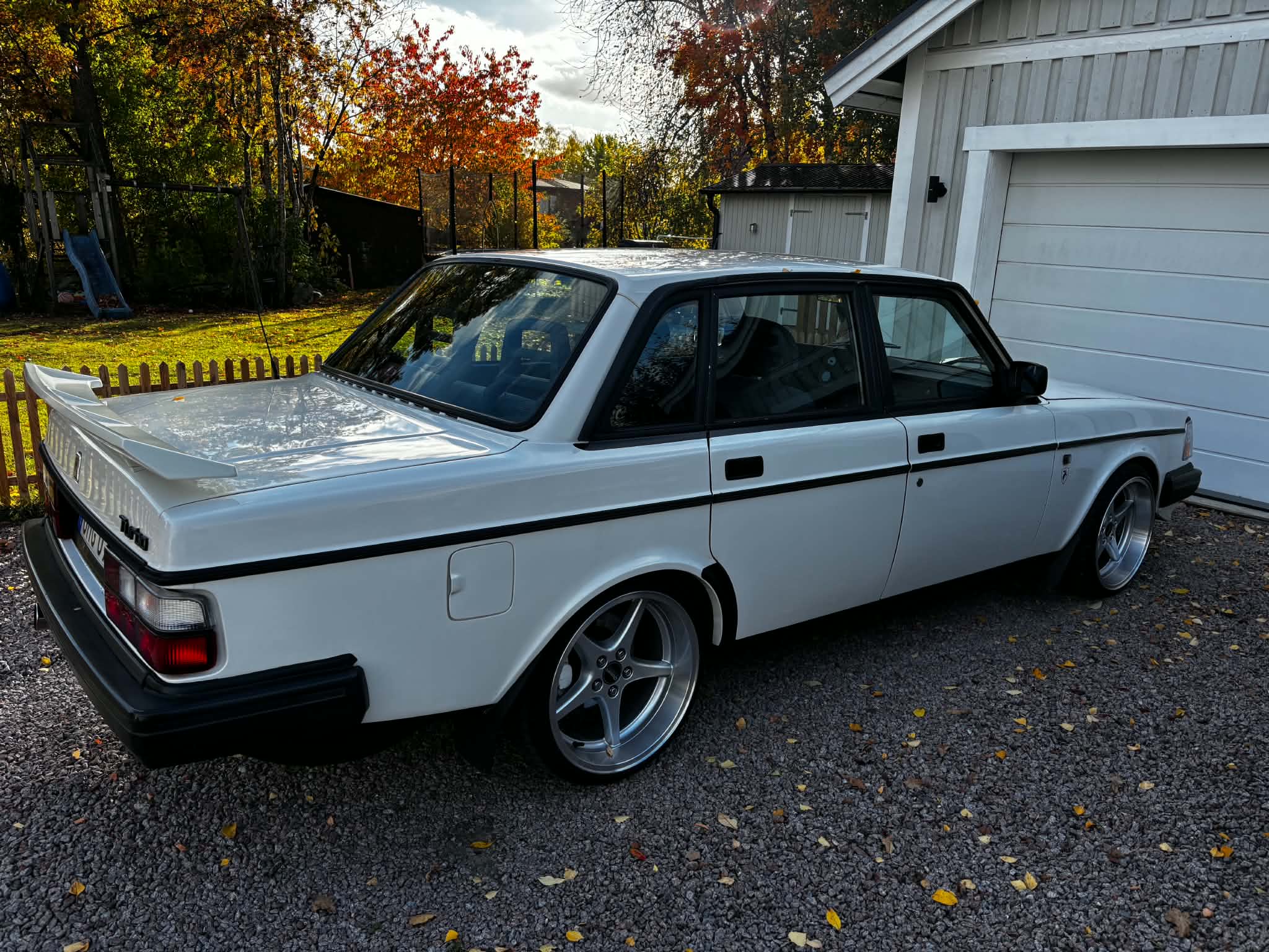 Volvo 240 2.3 Manuell 1989, bild 2/6