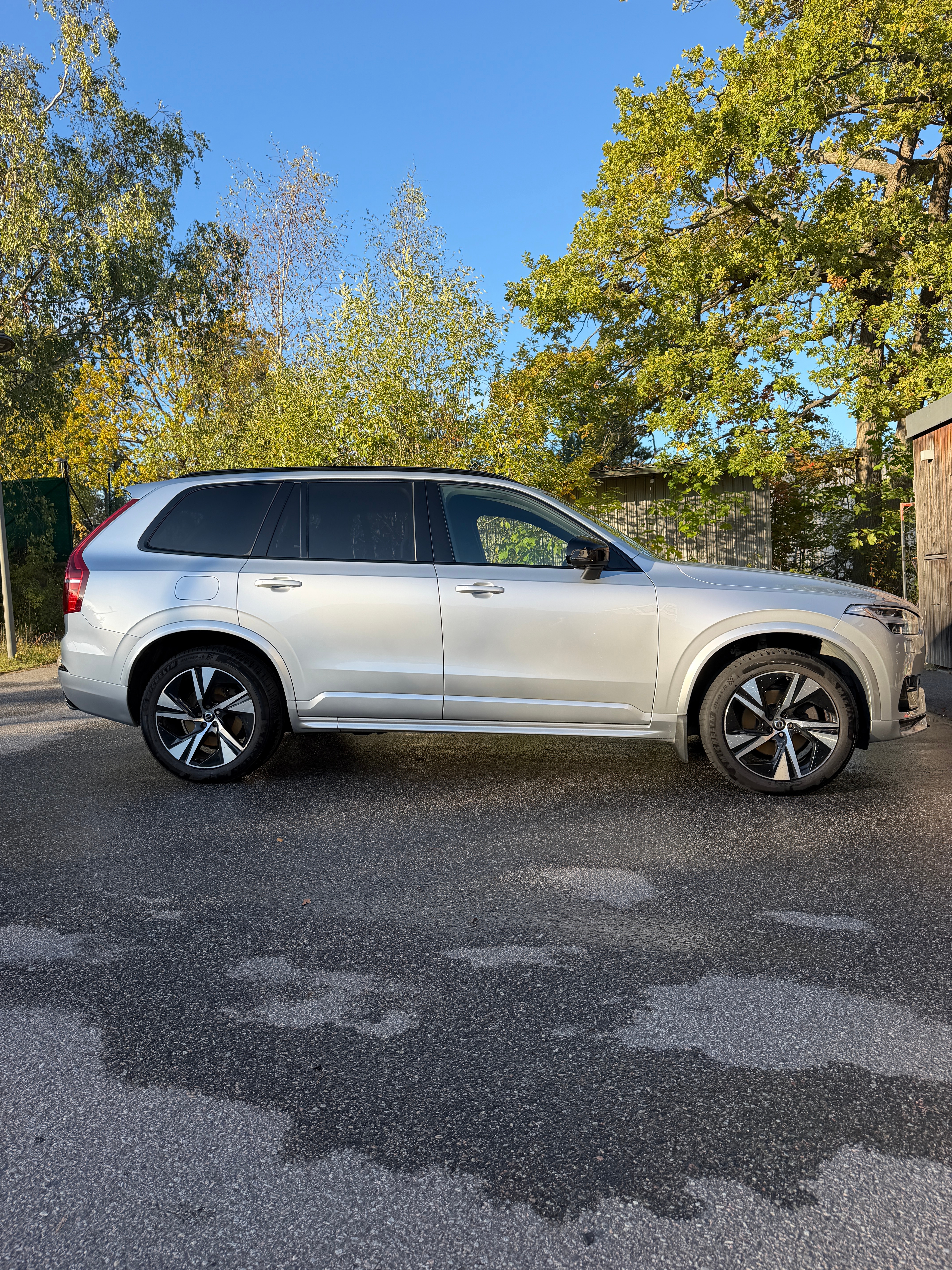 Volvo XC90 7-seater B5 AWD Geartronic 2020, bild 2/10