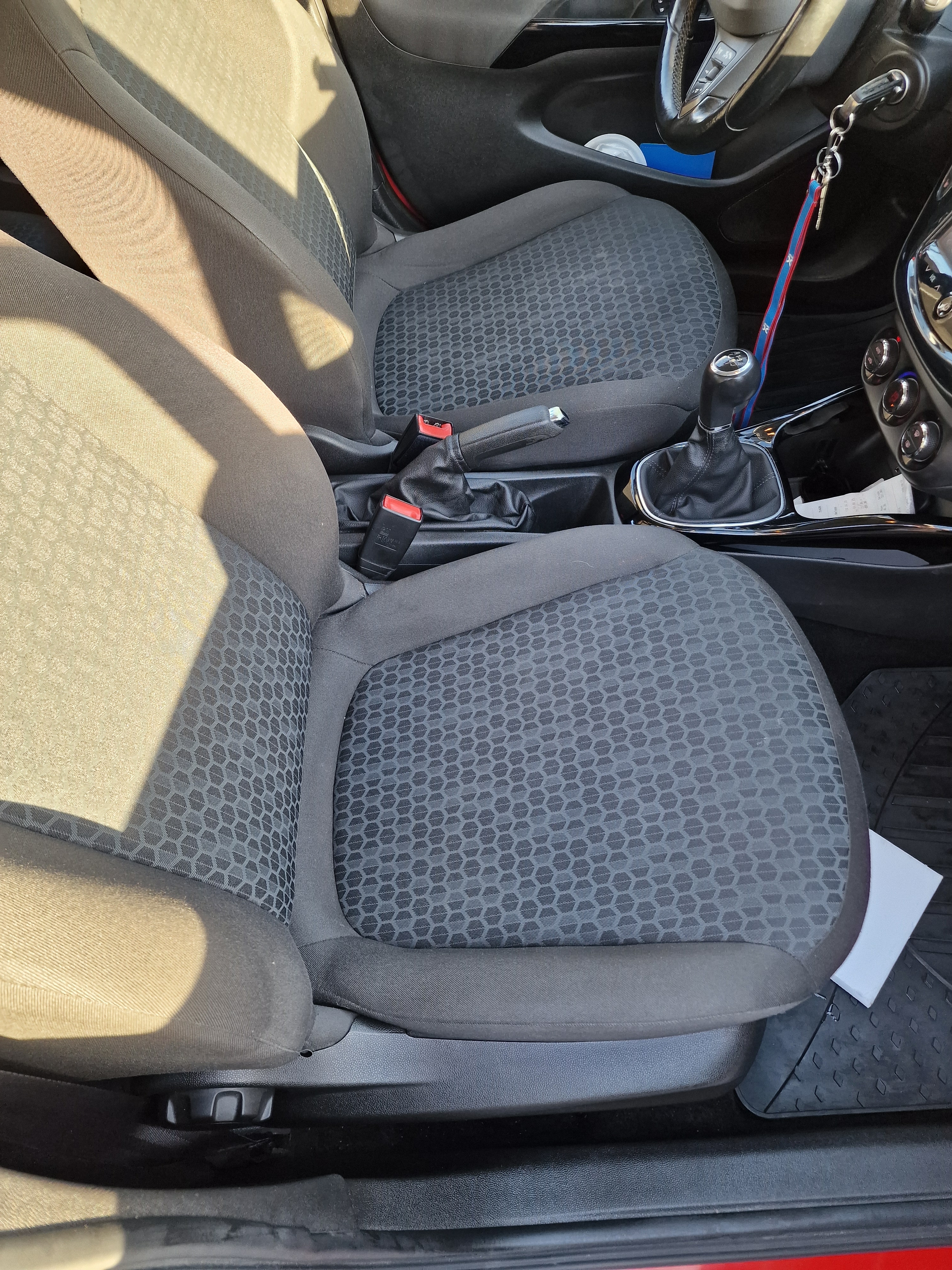 Opel Corsa 5-dörrar 1.4 Manuell 2015, kuva 8/8