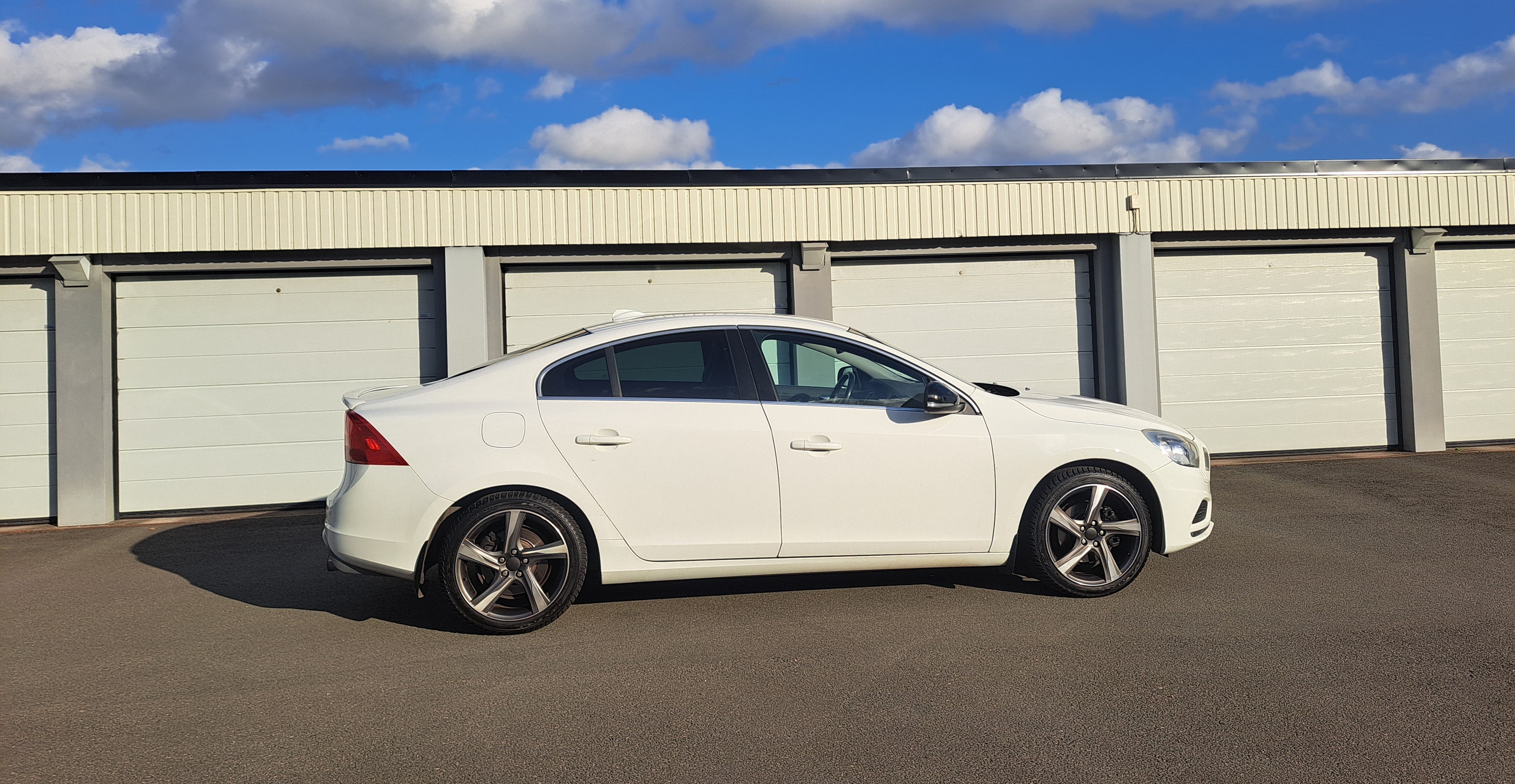 Volvo S60 T4 R-DESIGN AUTOMAT 2012, bild 2/5