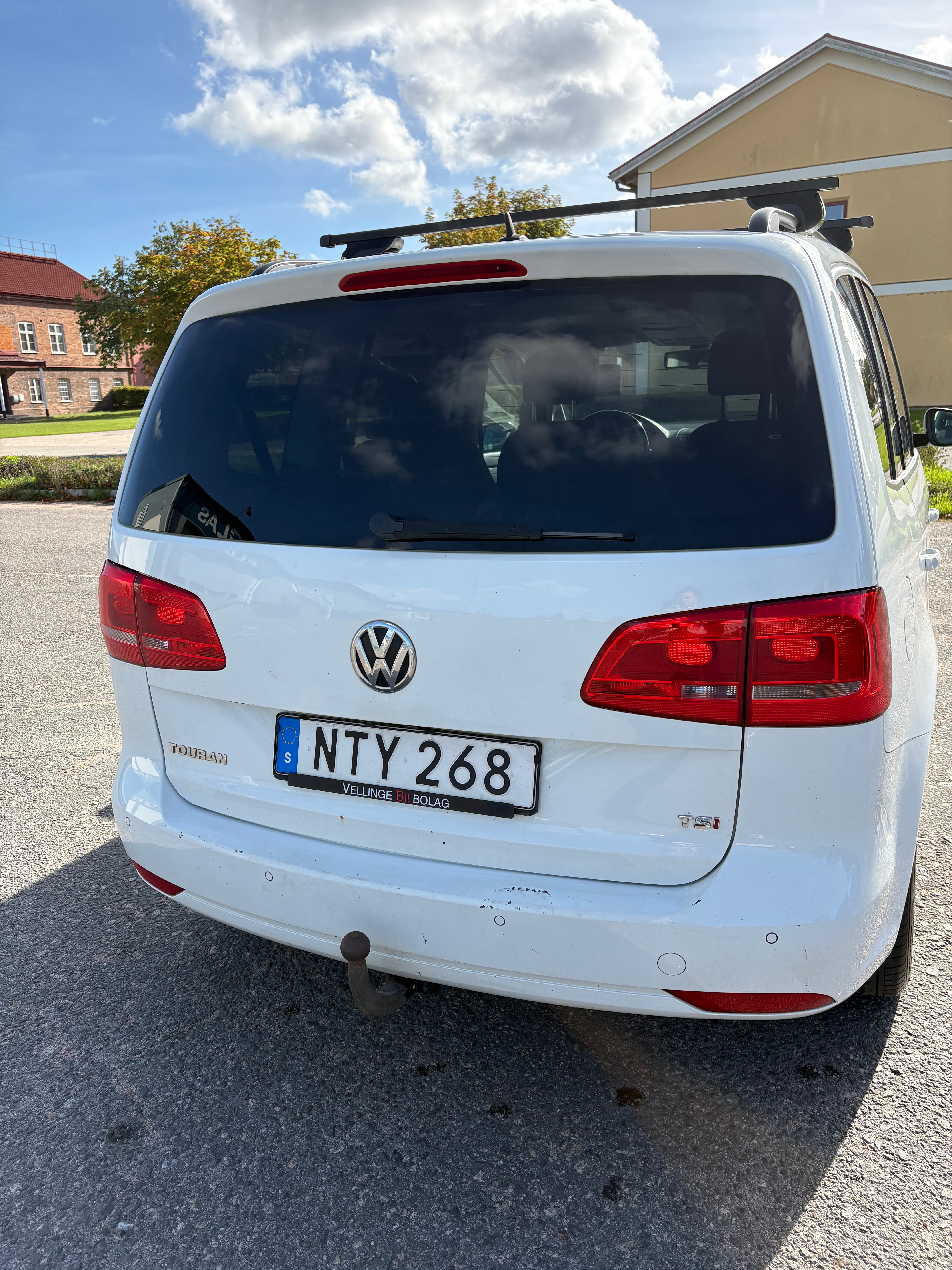 Volkswagen Touran 2015, bild 3/10