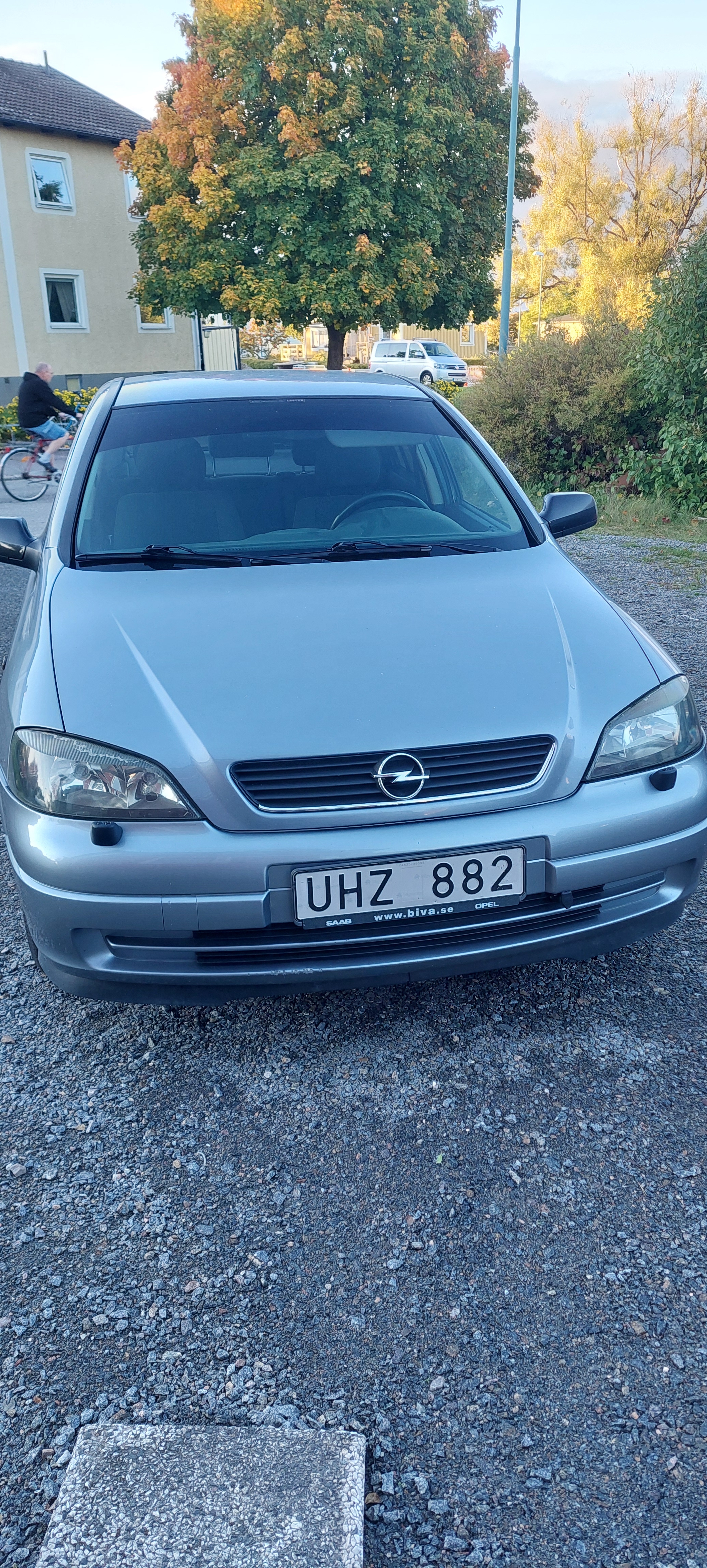Opel Astra 5-dörrar 1.6 Manuell 2003, bild 4/8