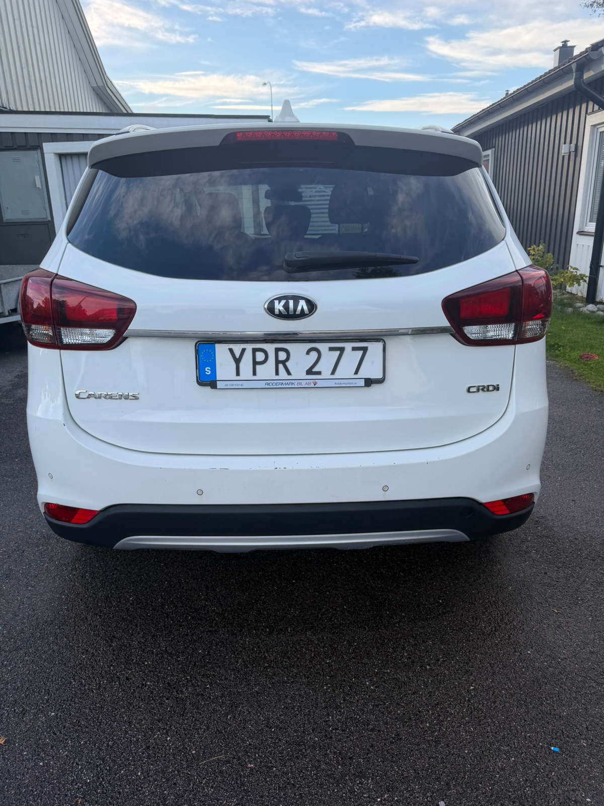 Kia Carens 1.7 VGT DCT 2018, bild 3/7