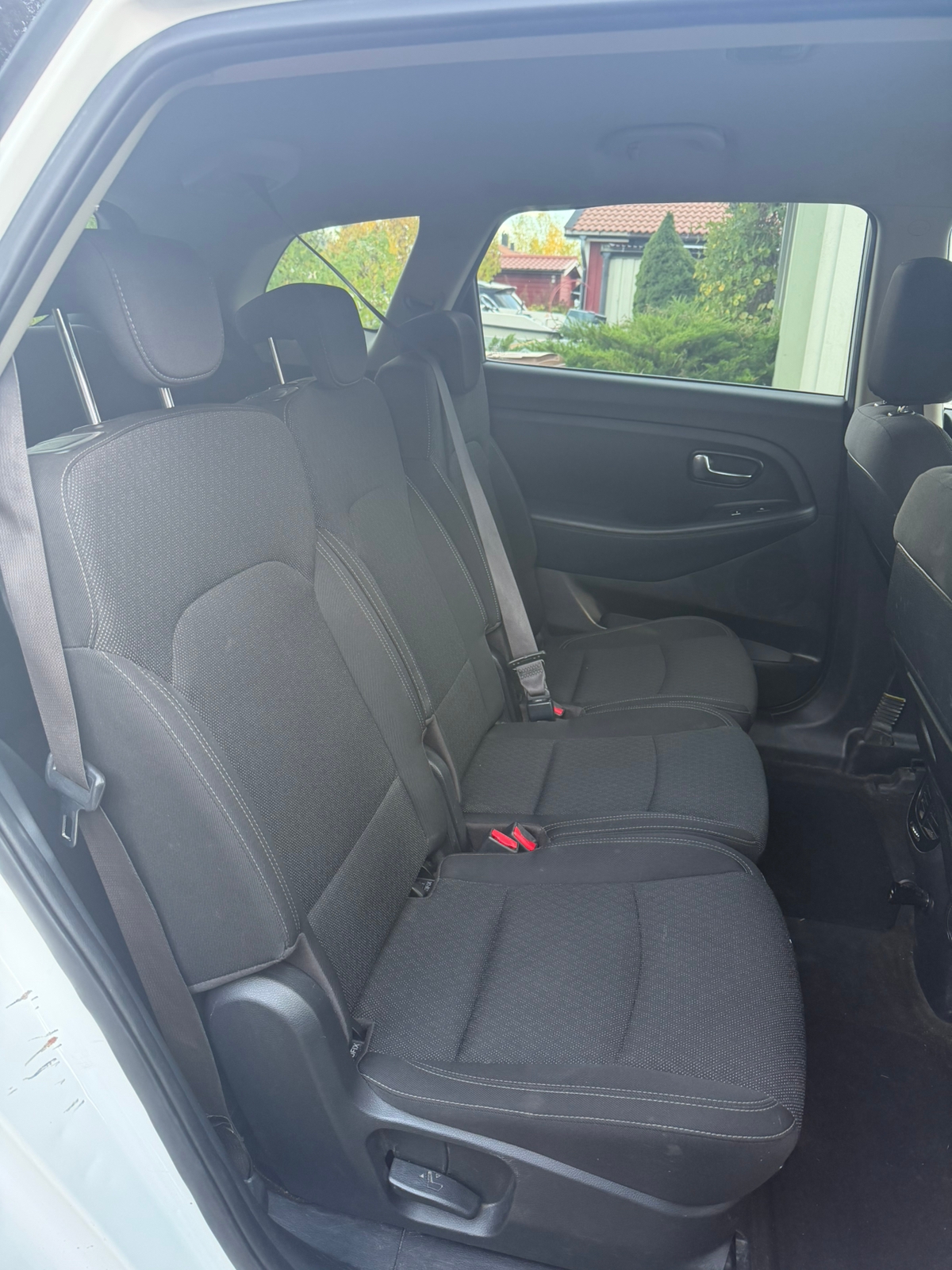 Kia Carens 1.7 VGT DCT 2018, bild 5/7
