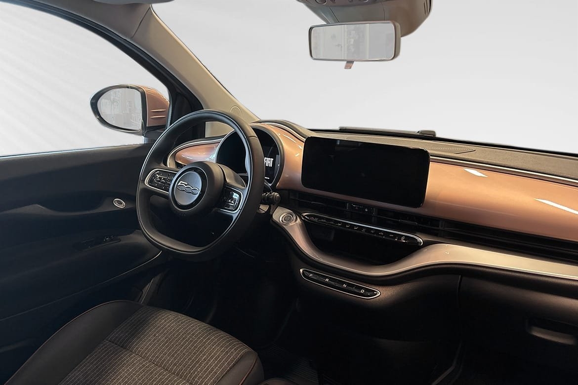 Fiat 500e 2022, kuva 6/8