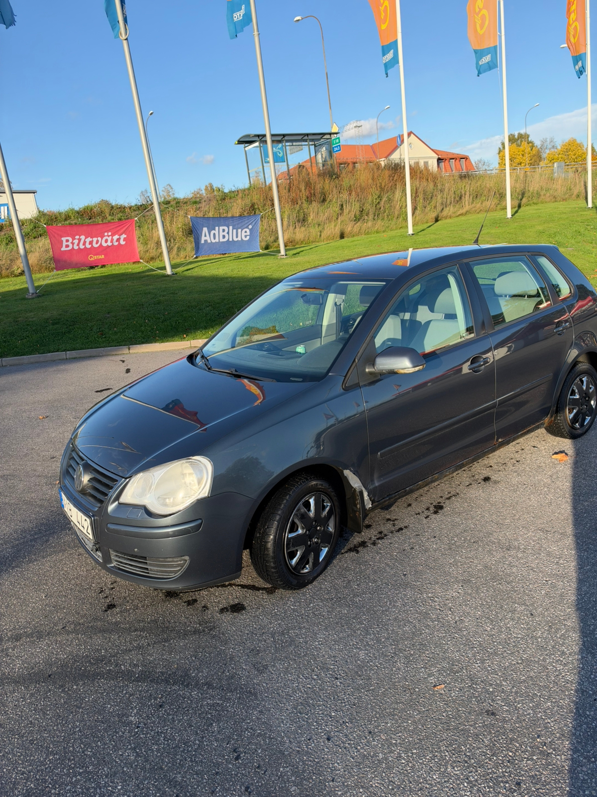 Volkswagen Polo 5-dörrar 1.4 Manuell 2006, bild 3/7