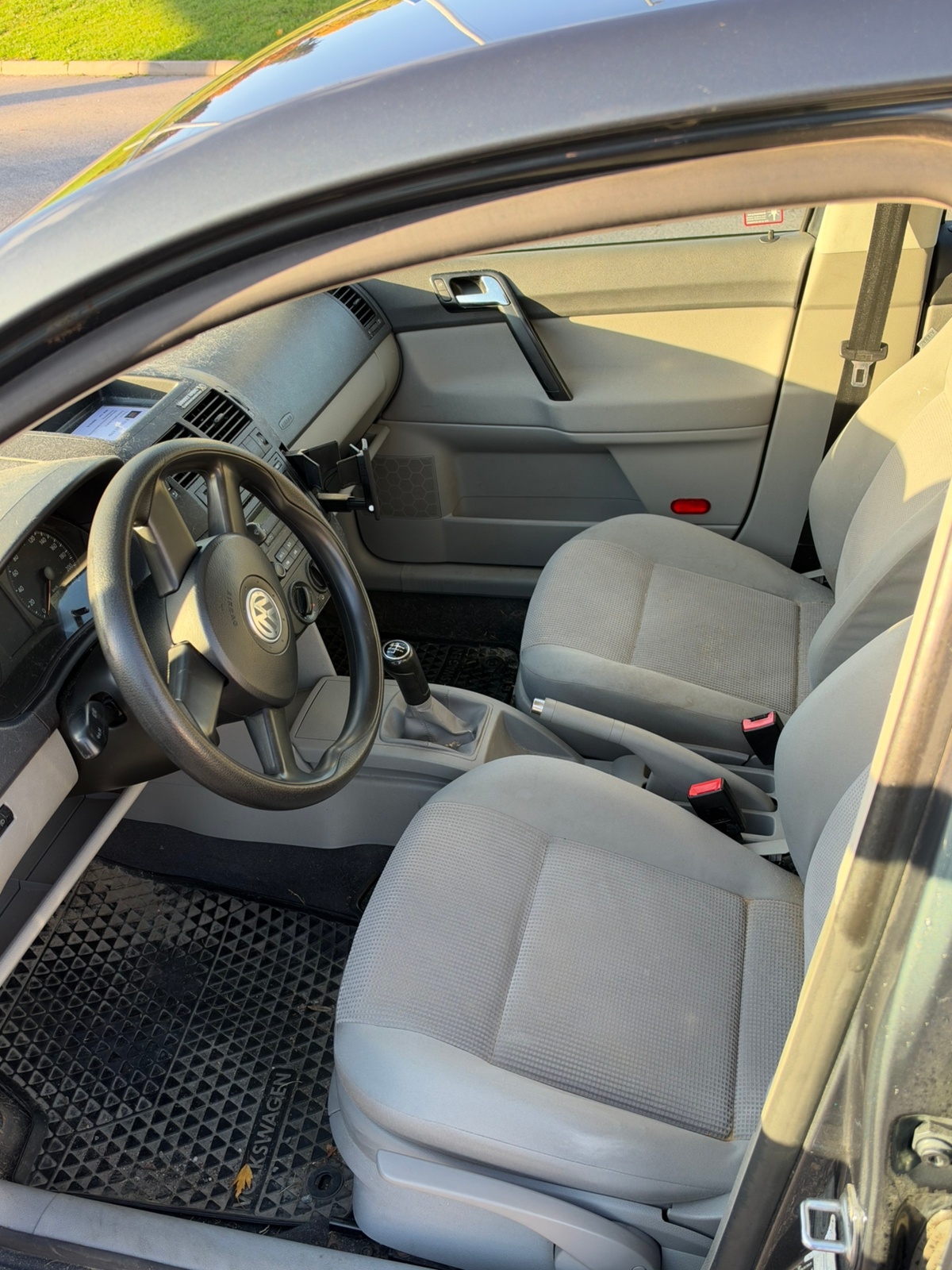 Volkswagen Polo 5-dörrar 1.4 Manuell 2006, bild 7/7