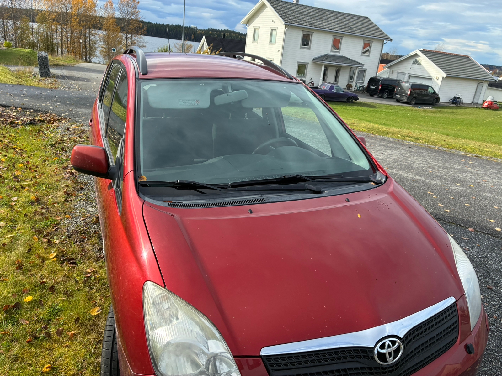 Toyota Corolla Verso 1.6 VVT-i Manuell 2003, photo 2/8