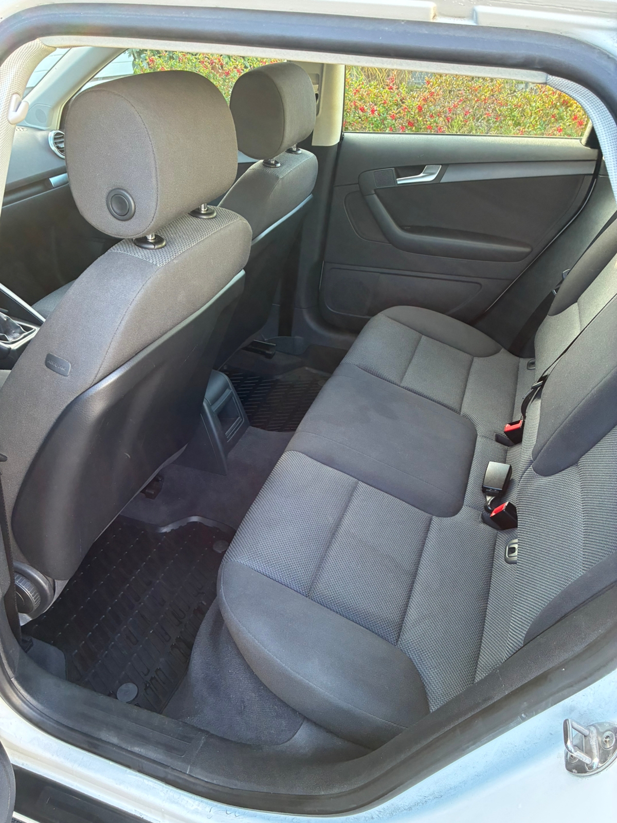 Audi A3 Sportback 1.6 TDI Manuell 2012, bild 3/5