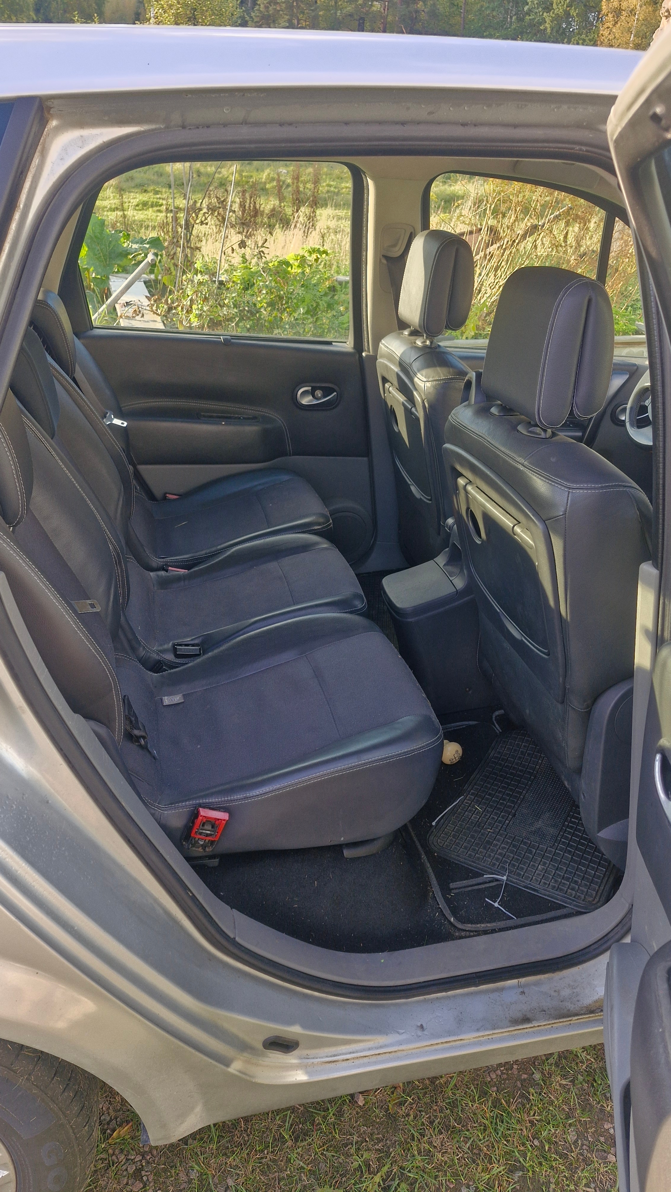 Renault Scenic II 1.6 Manuell 2005, kuva 5/6