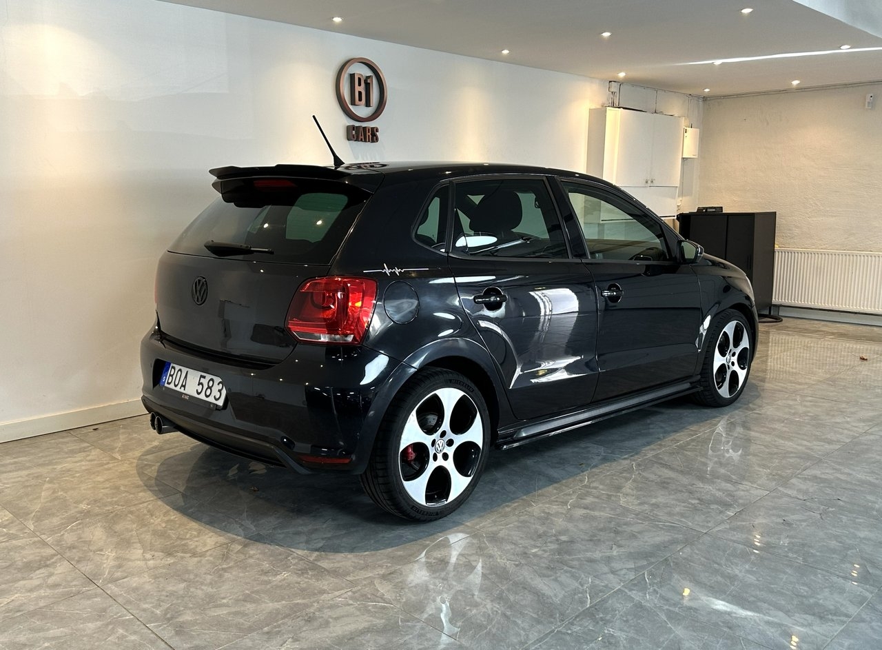 Volkswagen Polo 2012, bild 4/10