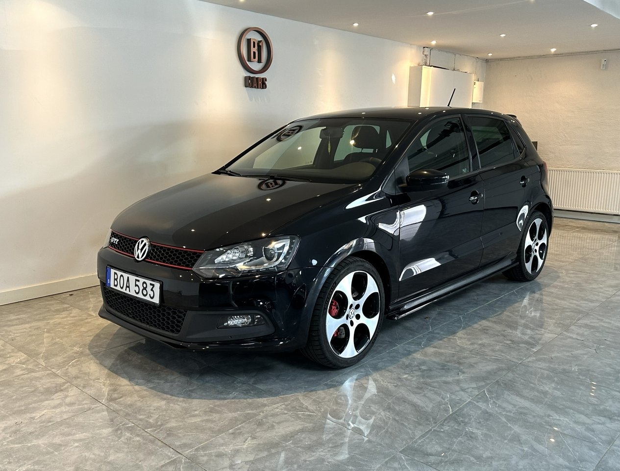 Volkswagen Polo 2012, bild 2/10