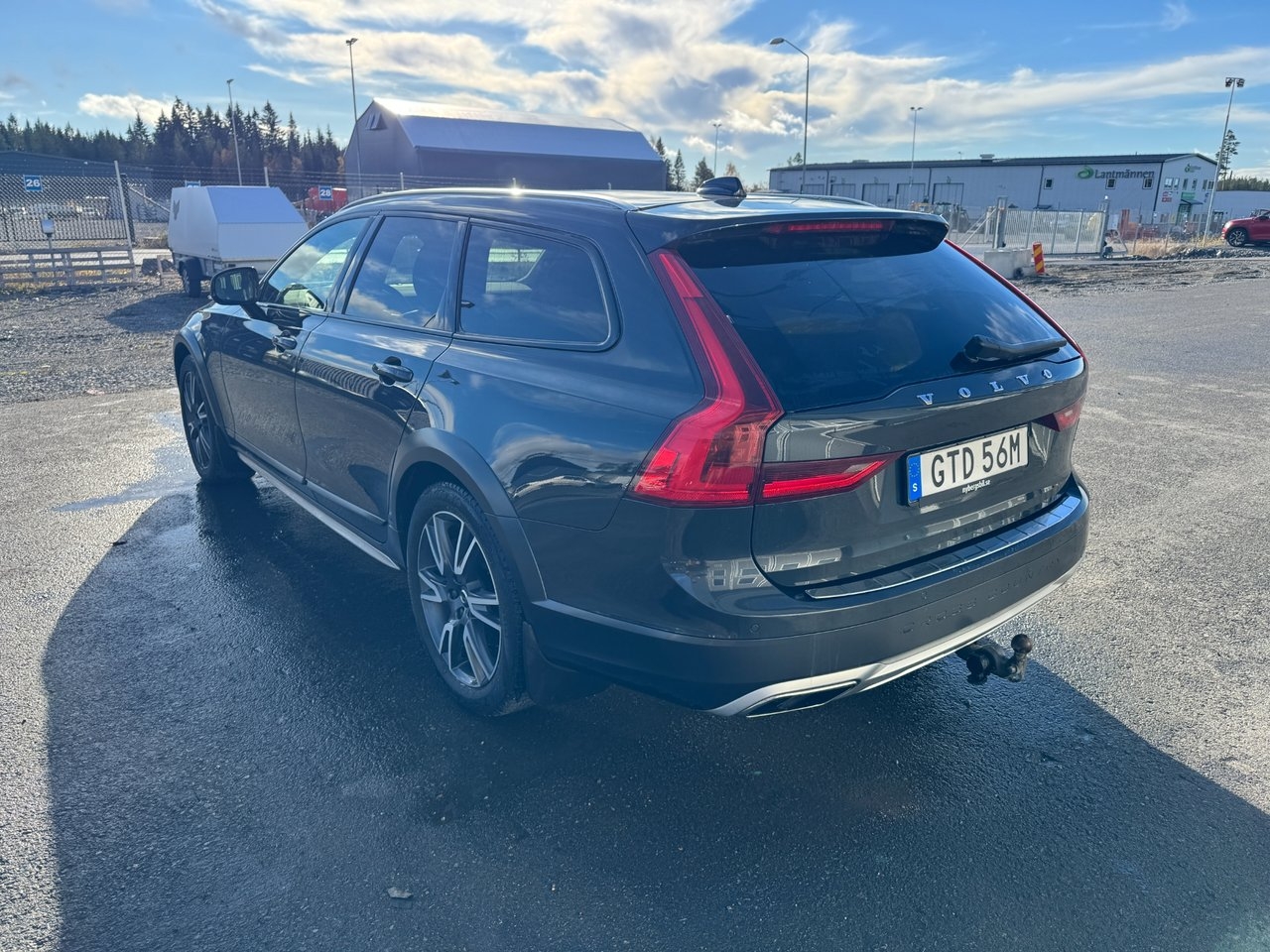 Volvo V90 Cross Country 2020, photo 3/10