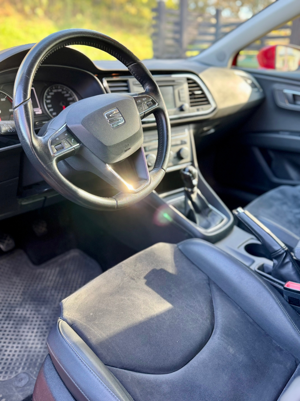 Seat Leon ST 1.6 TDI 4Drive Manuell 2015, photo 7/10