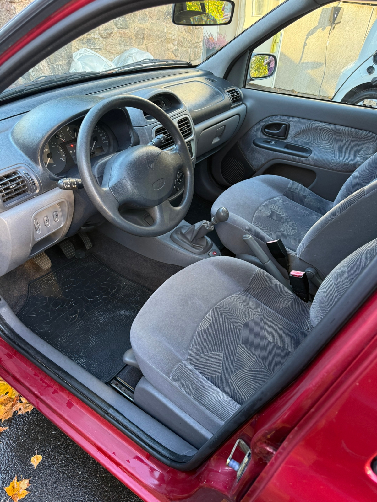 Renault Clio 1999, bild 3/4