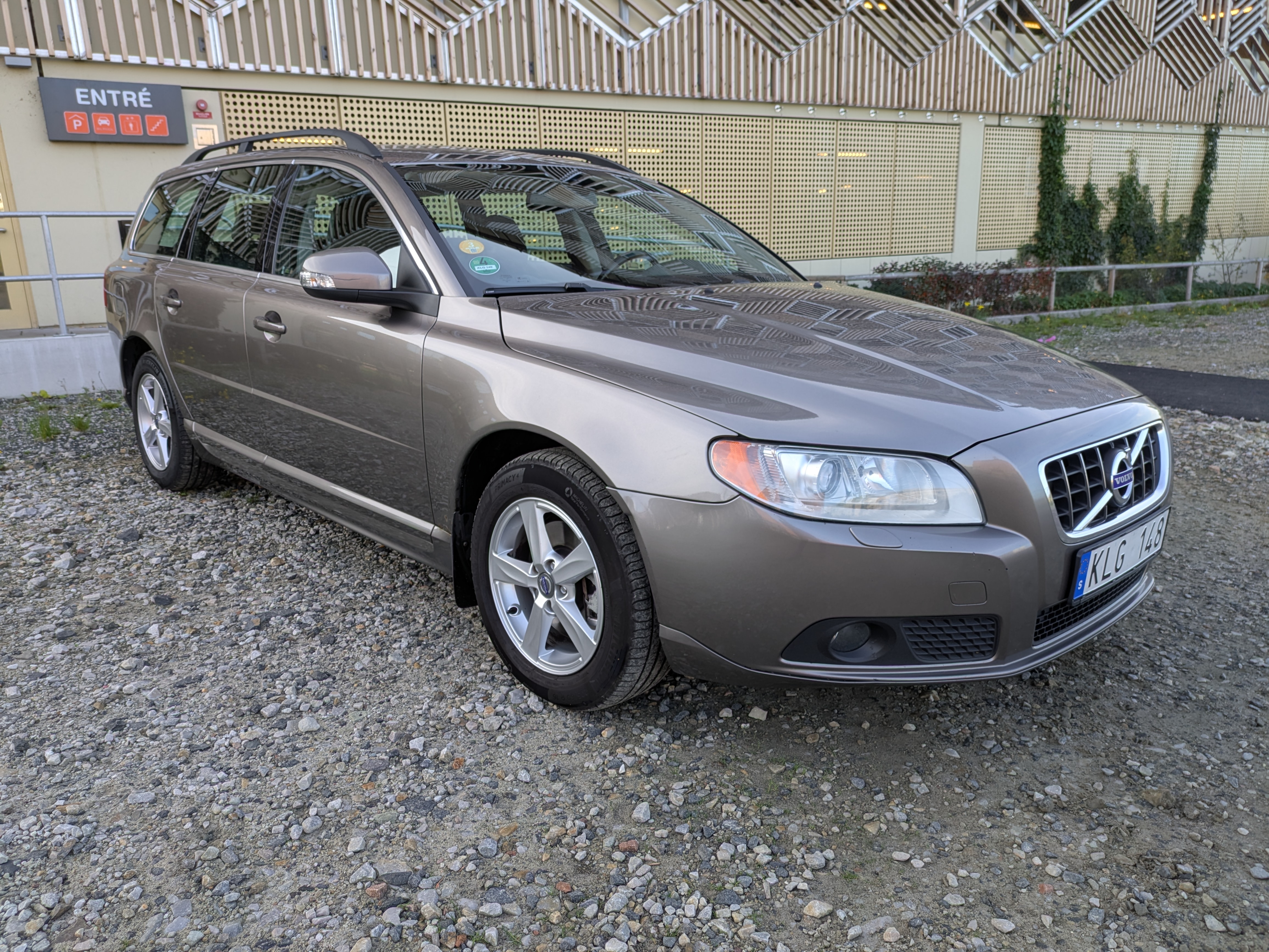 Volvo V70 2.4D Geartronic 2010, bild 7/10