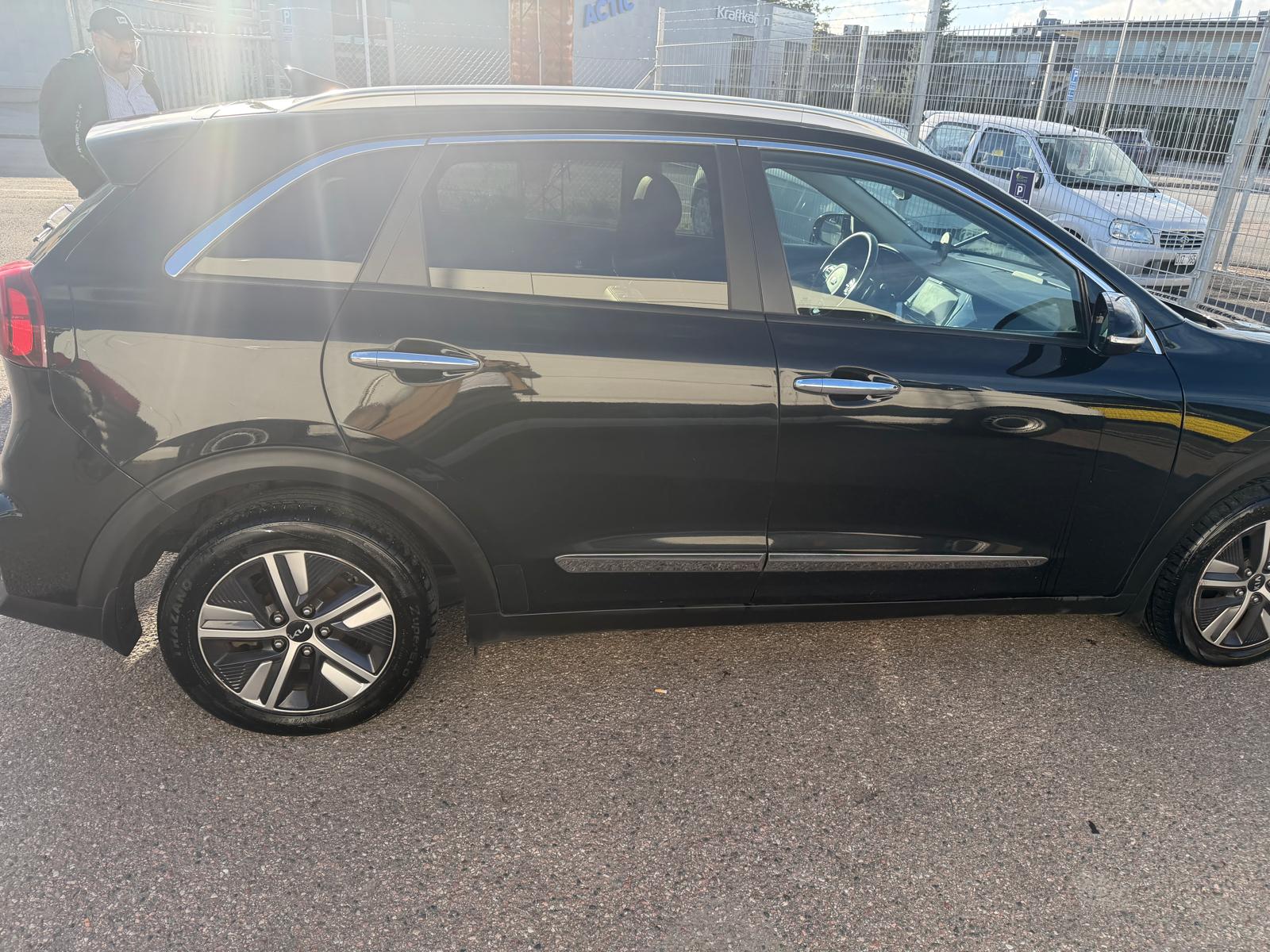 Kia Niro P-HEV DCT 2021, kuva 2/7