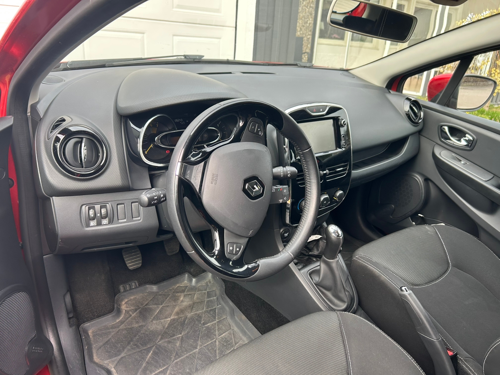 Renault Clio 1.2 Manuell 2014, bild 3/3