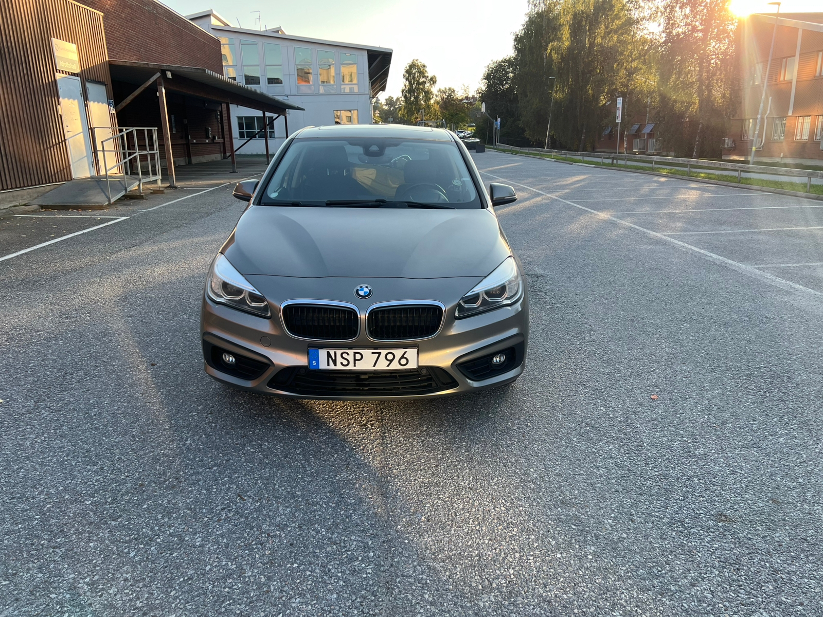BMW 218