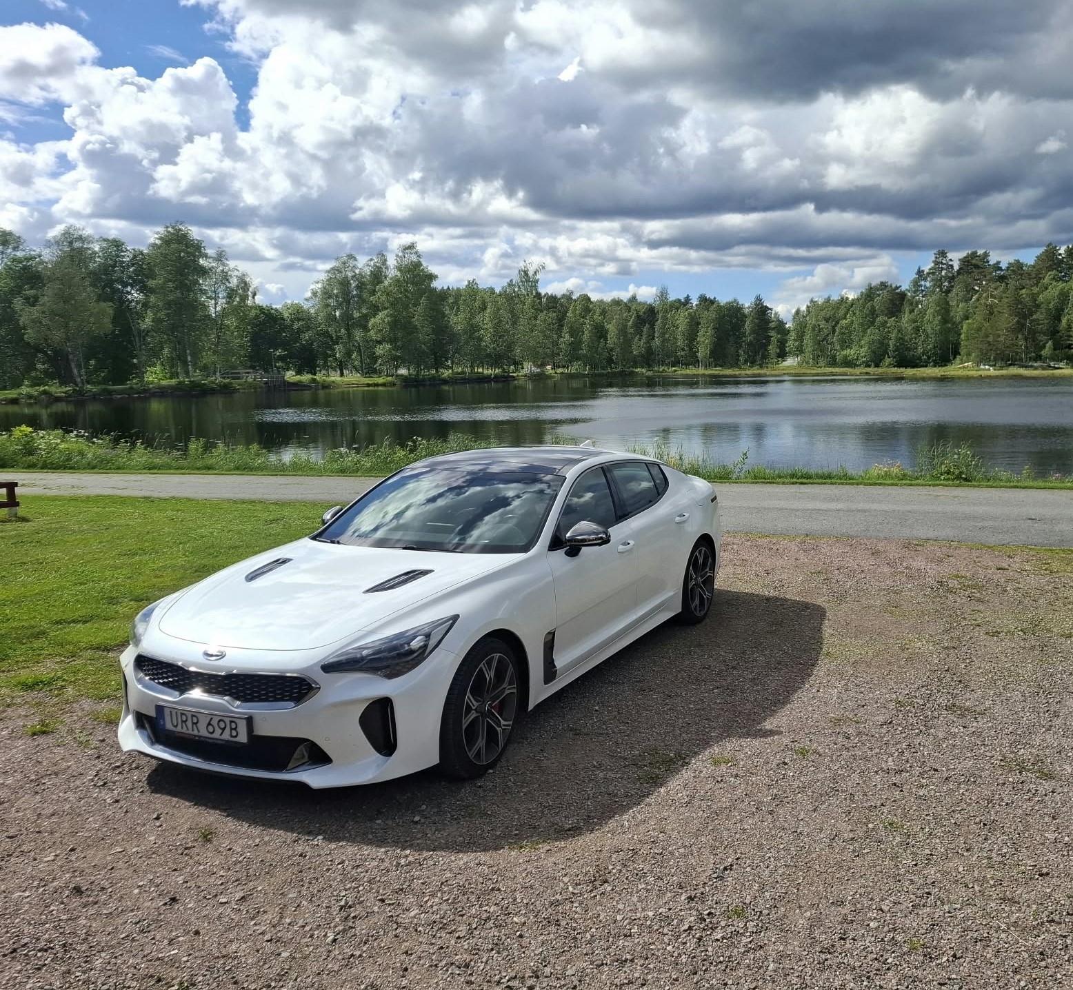 Kia Stinger 3.3 T-GDI V6 GT 2019, bild 2/10