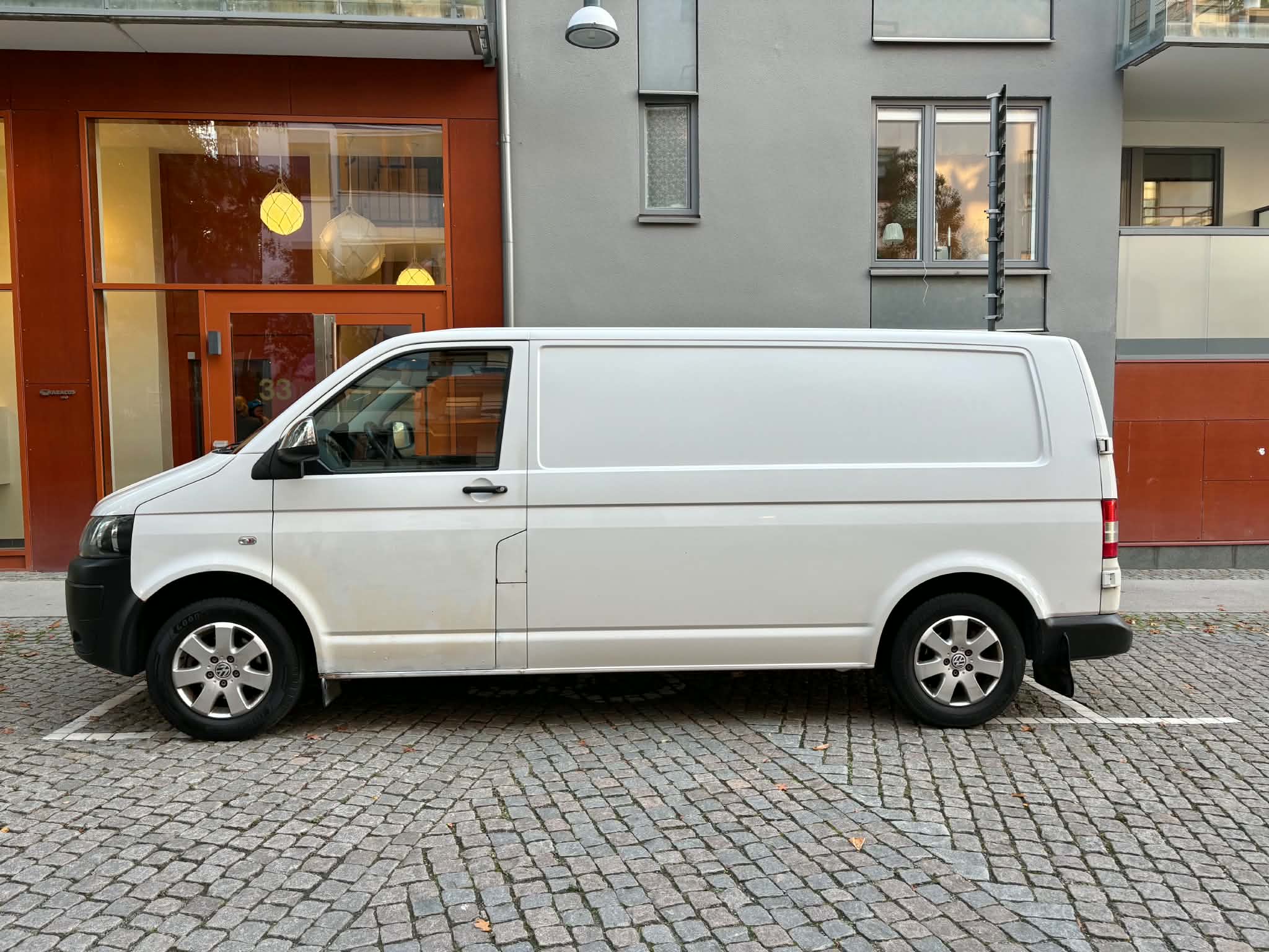 Volkswagen Transporter 2014, bild 2/6