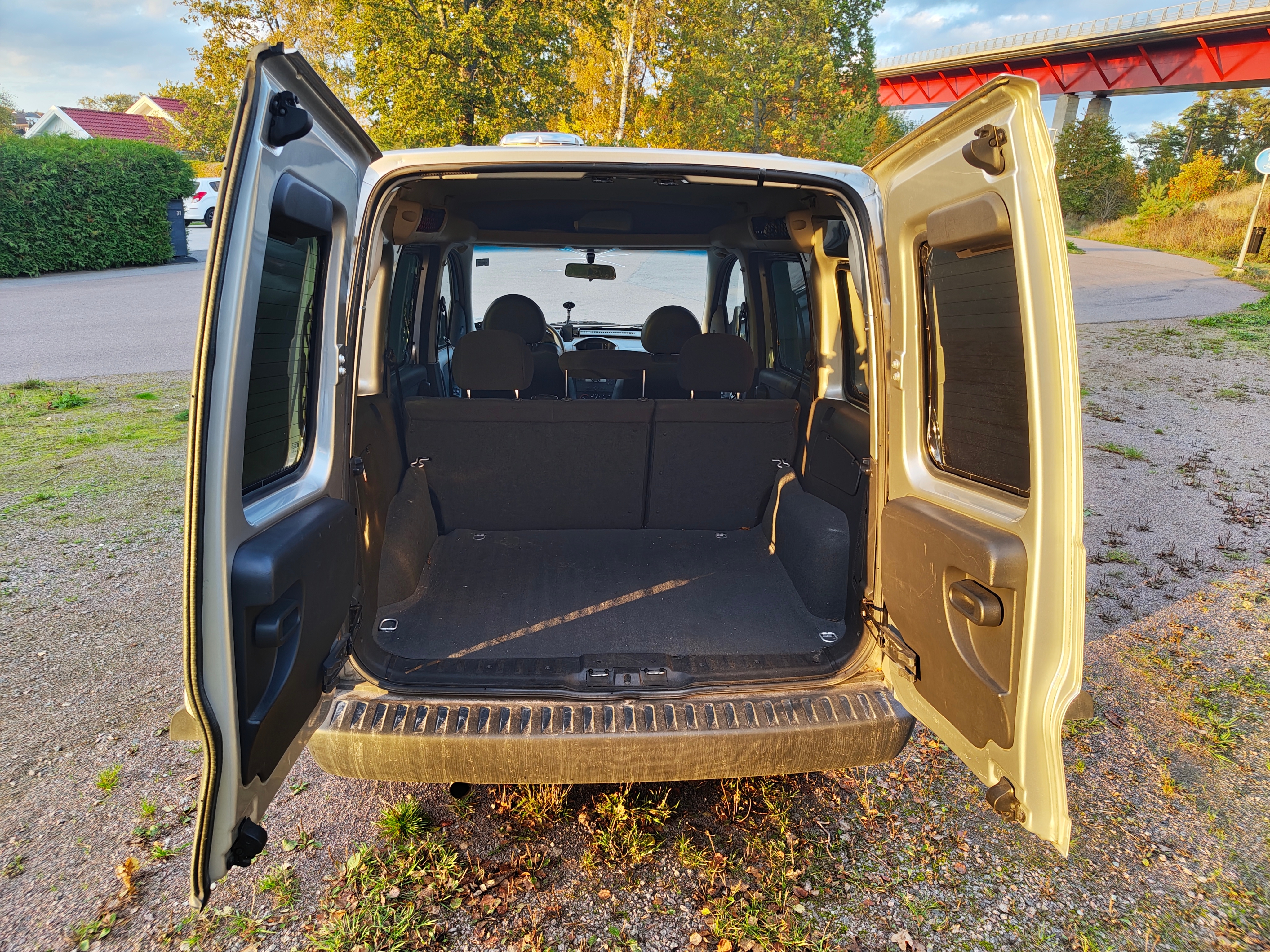 Opel Combo 1.3 CDTI ecoFLEX Manuell 2011, kuva 4/10