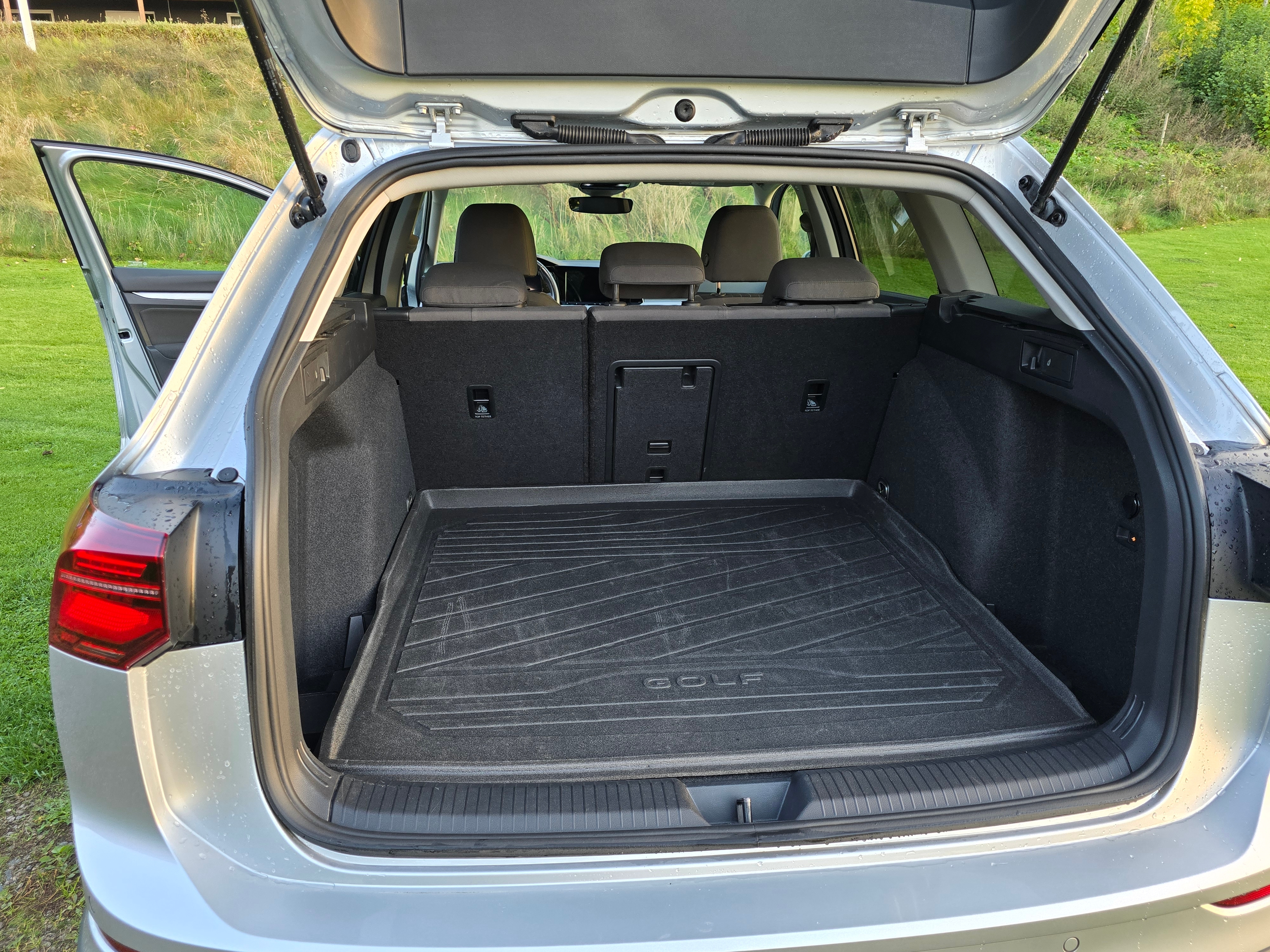 Volkswagen Golf 2022, bild 7/8