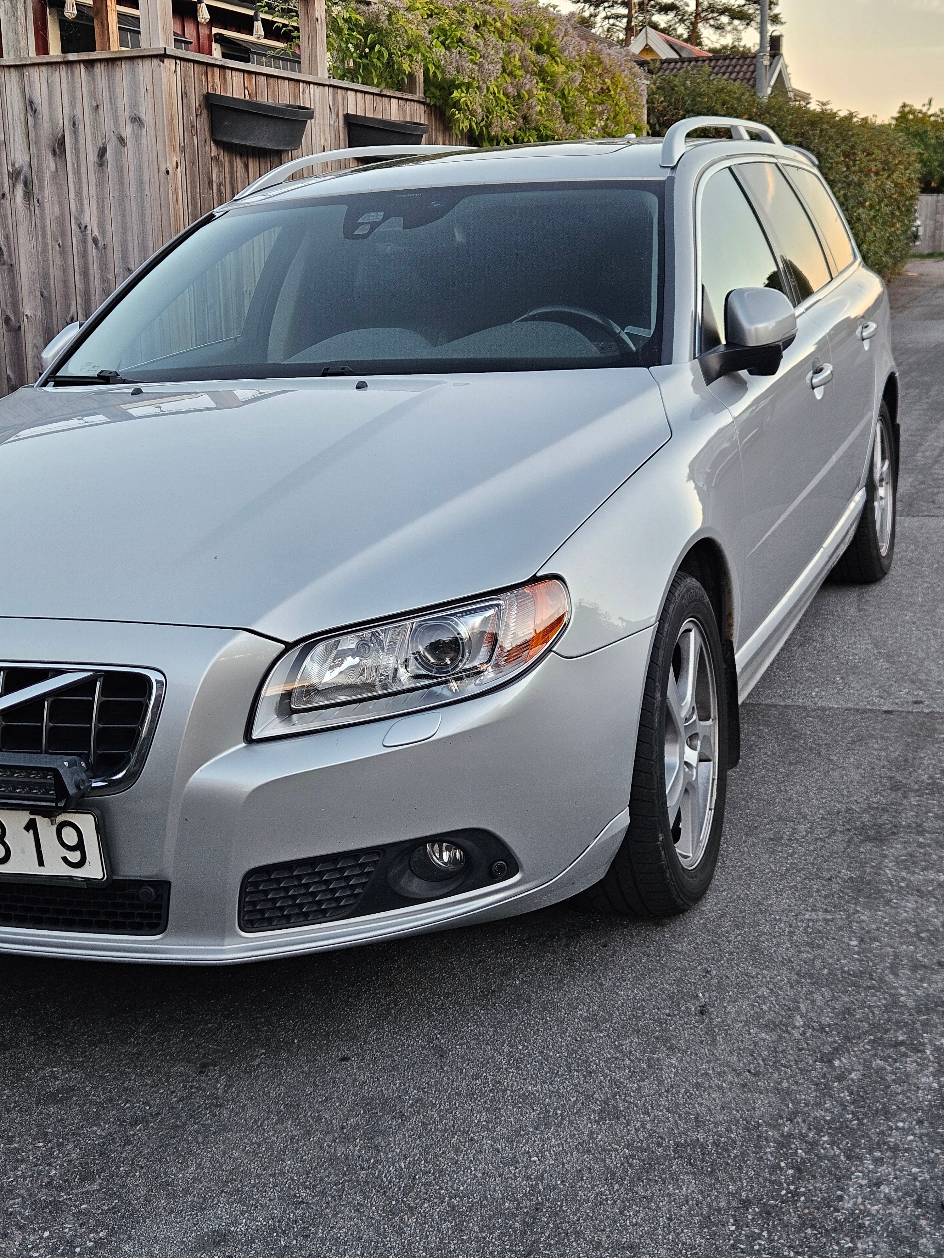 Volvo V70