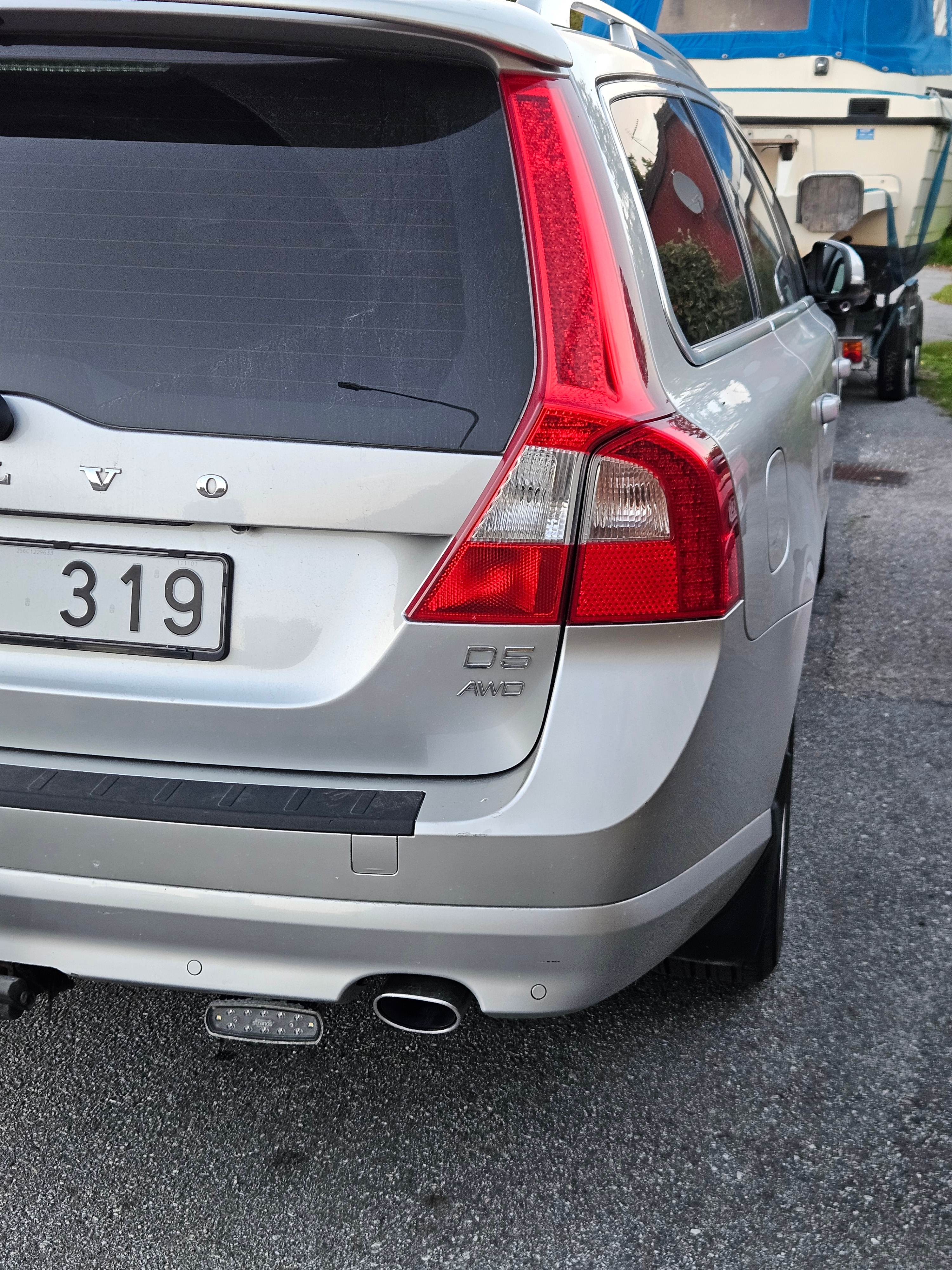 Volvo V70 D5 AWD Geartronic 2012, bild 3/6