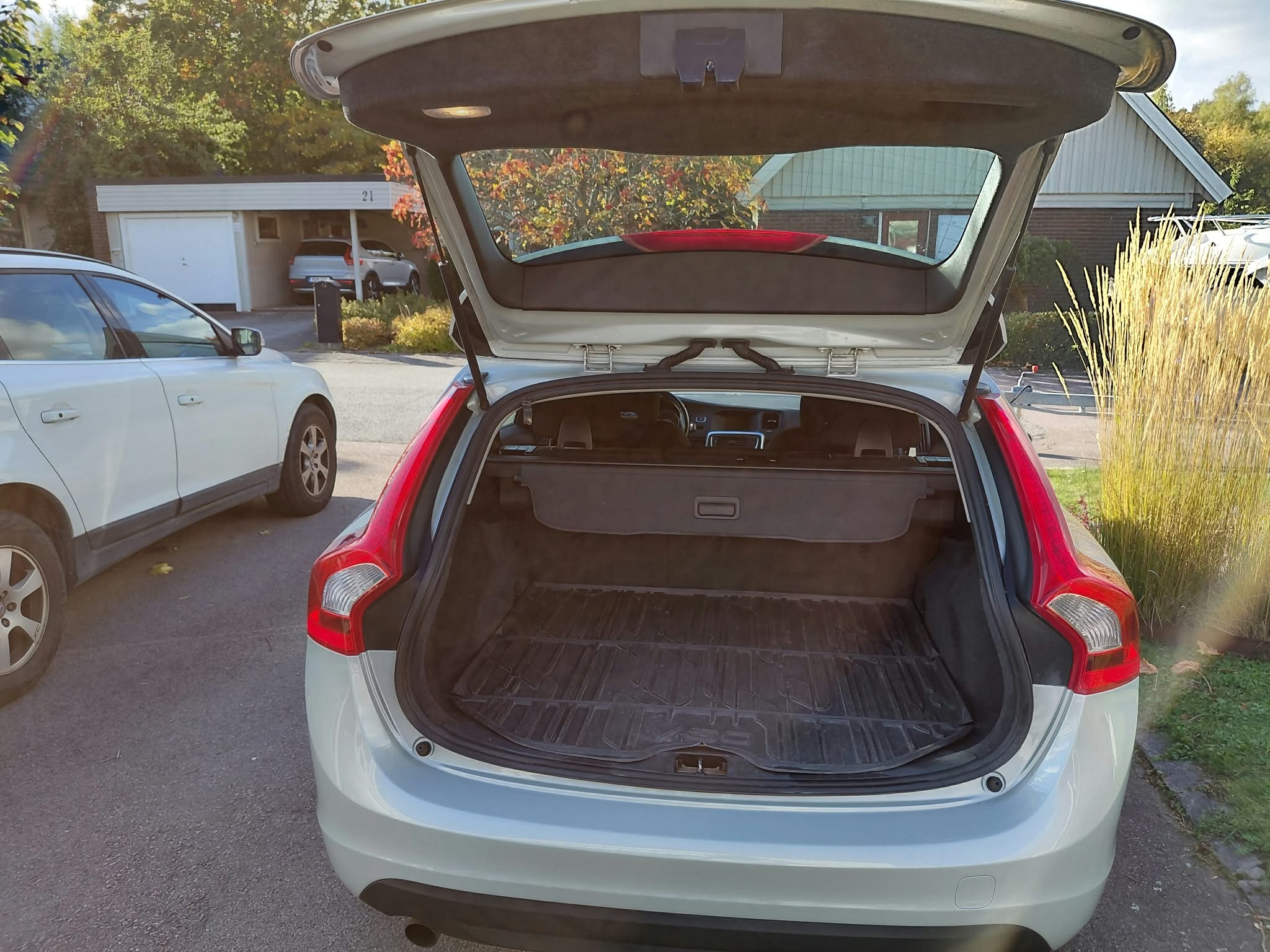 Volvo V60 DRIVe Manuell 2011, kuva 4/6