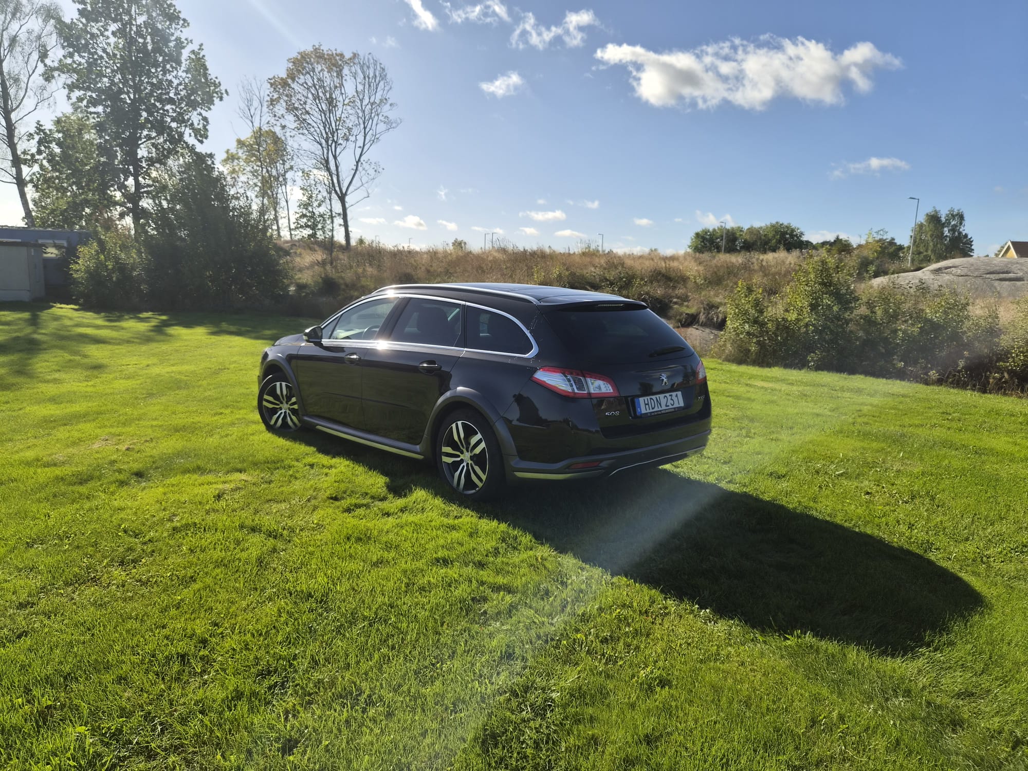 Peugeot 508 RXH SW 2.0 BlueHDi 180 EAT 2015, bild 2/10