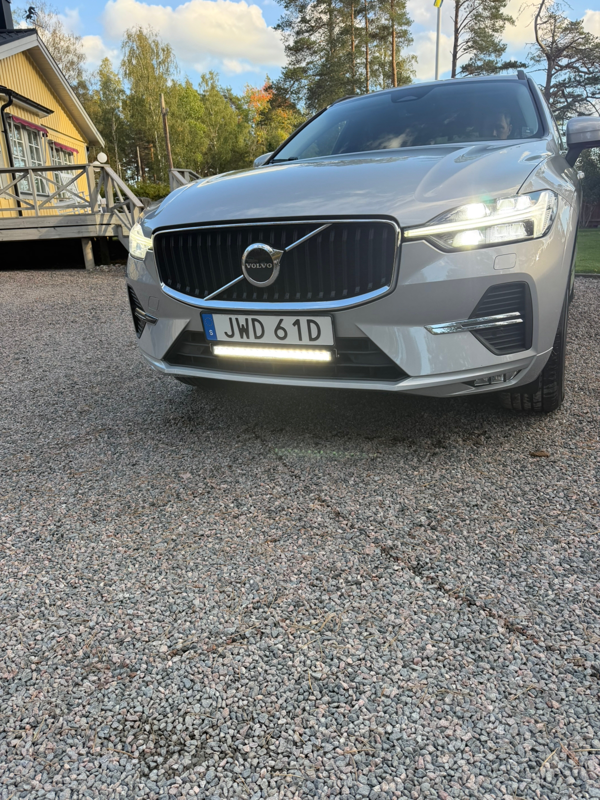 Volvo XC60 B4 AWD Geartronic 2022, bild 2/10