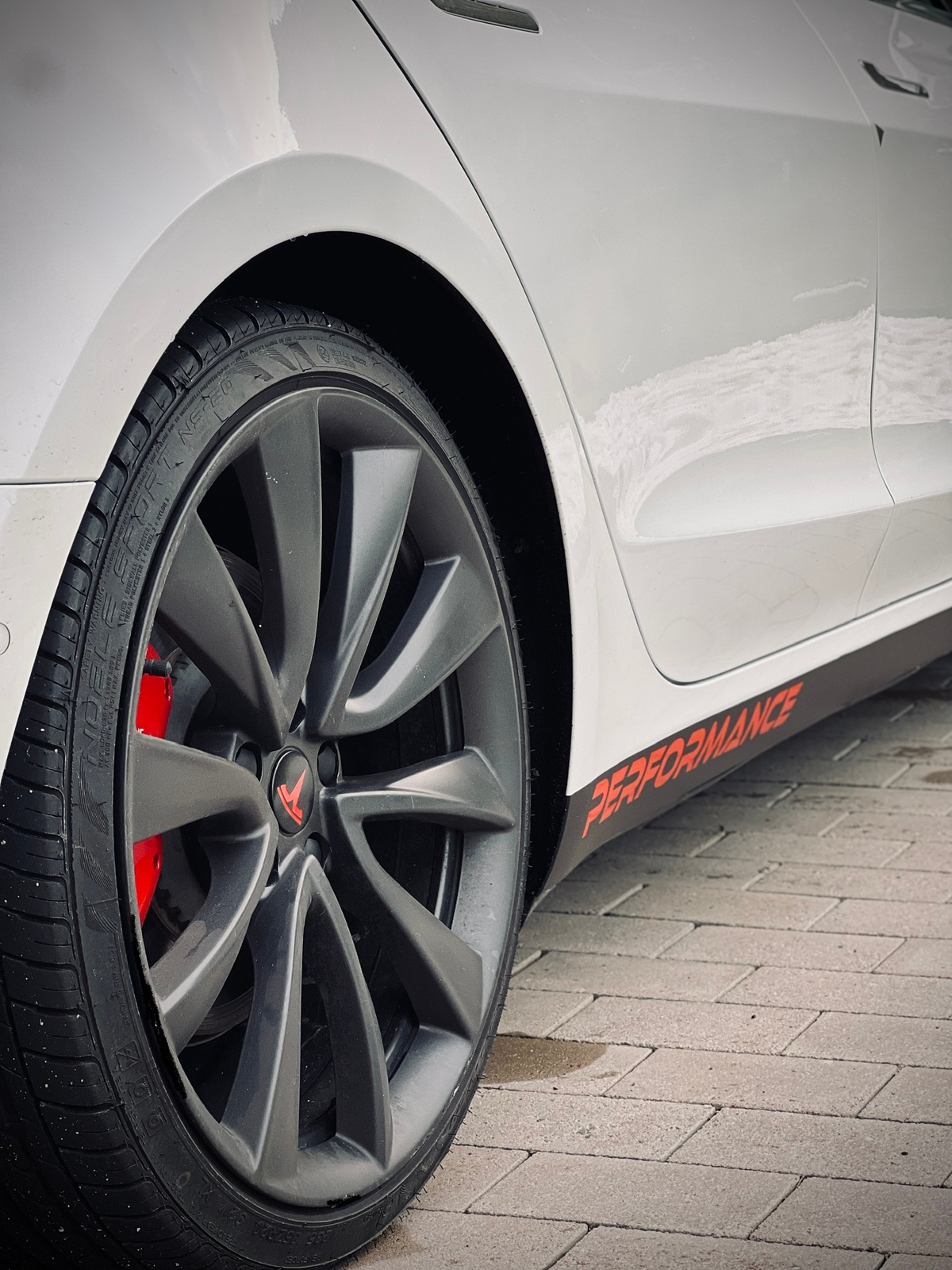 Tesla Model 3 Performance 2020, bild 4/8