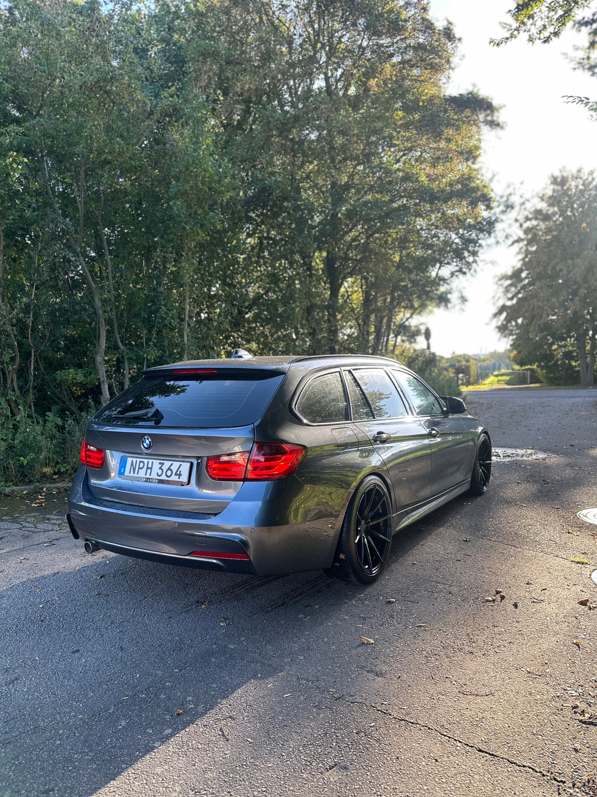BMW 320 d Touring Steptronic 2013, bild 4/6