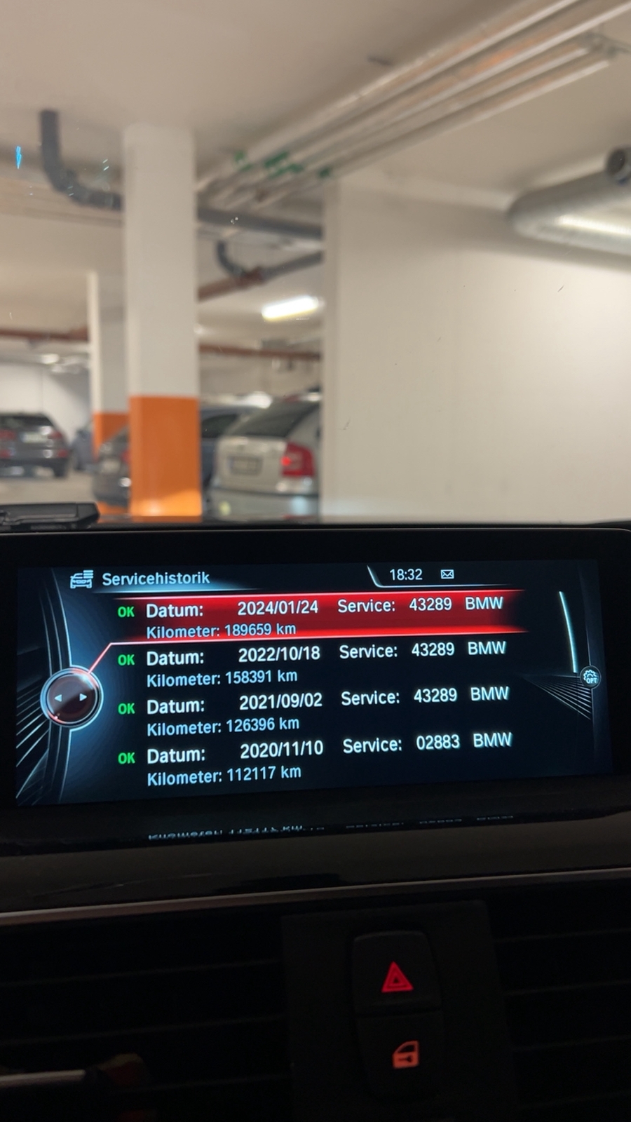 BMW 320 d xDrive Touring Steptronic 2016, bild 3/3