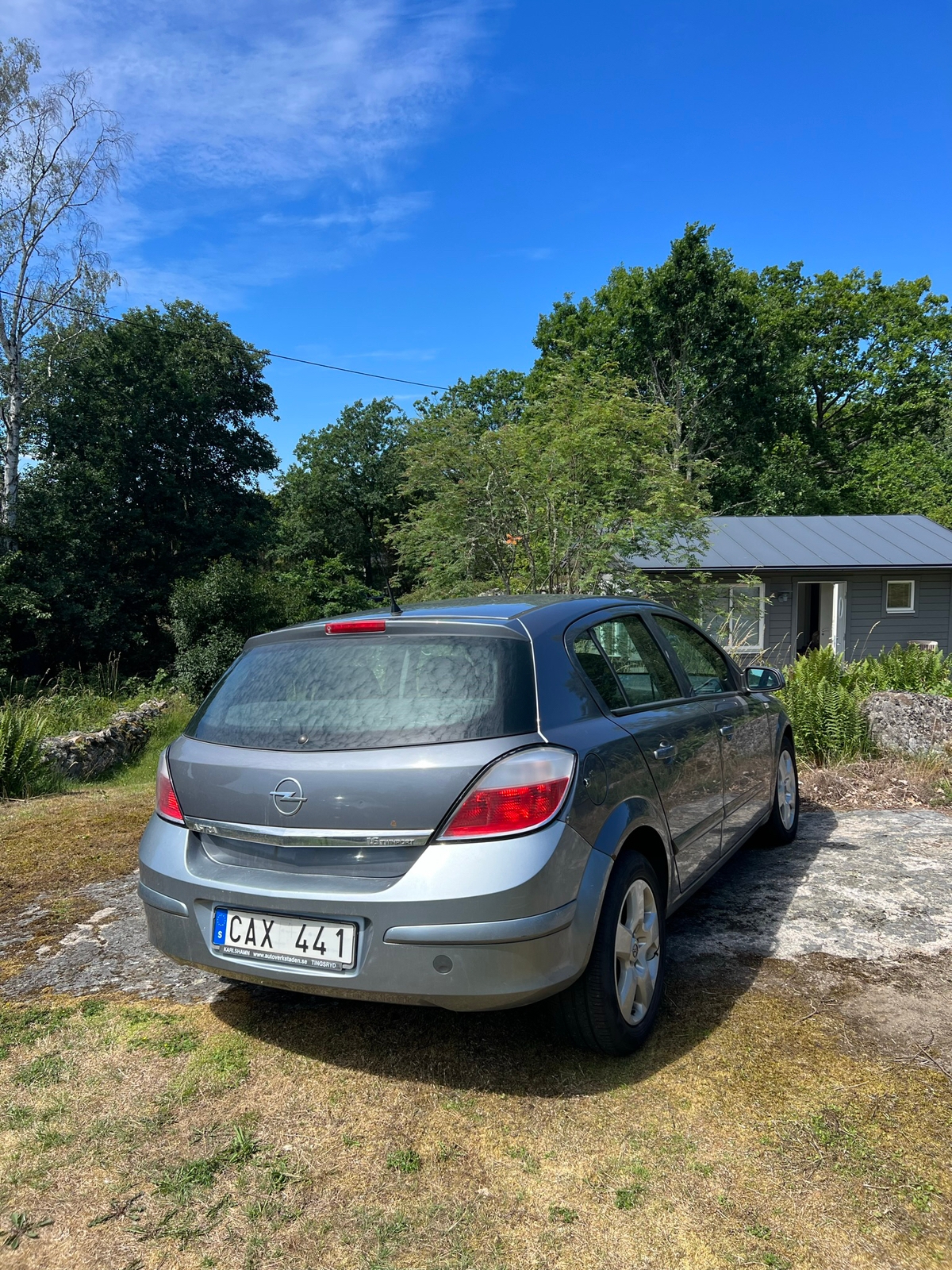 Opel Astra 1.6 Twinport ECOTEC Manuell 2006, bild 2/5